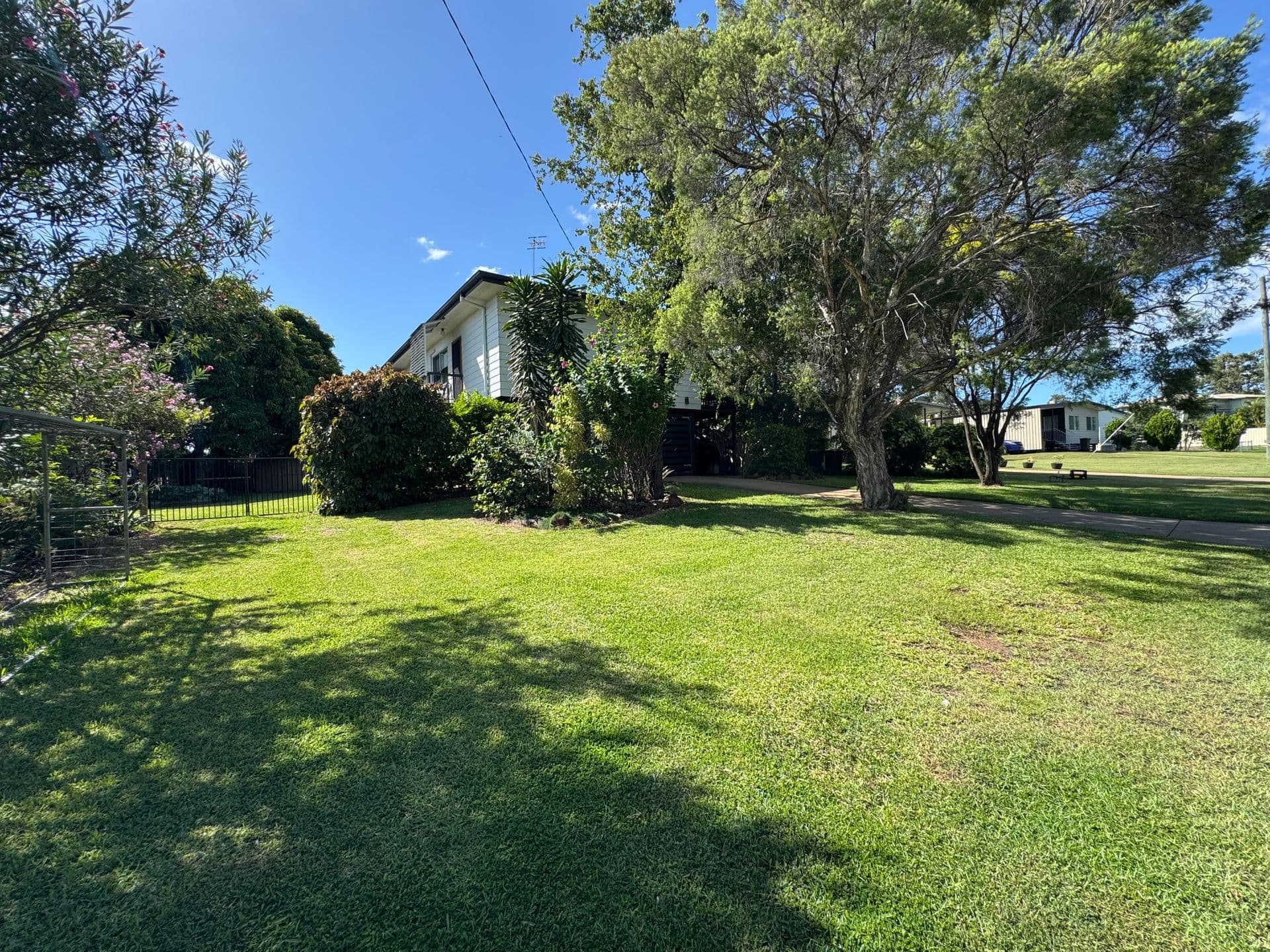 7 Goolagong Crescent, Moranbah, QLD, 4744, Moranbah - Thumbnail 6
