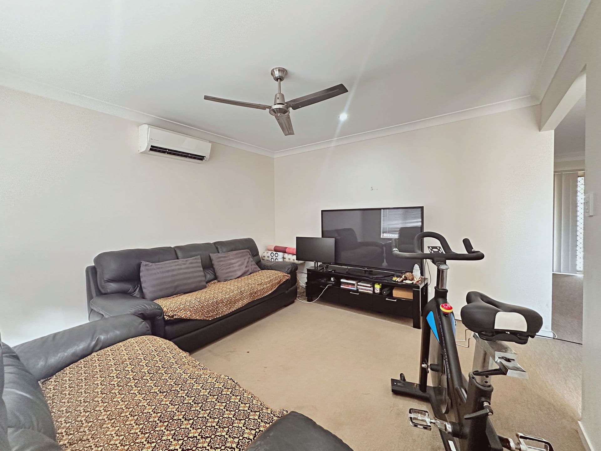 2 Robin Street, Moranbah, QLD, 4744, Moranbah - Thumbnail 5