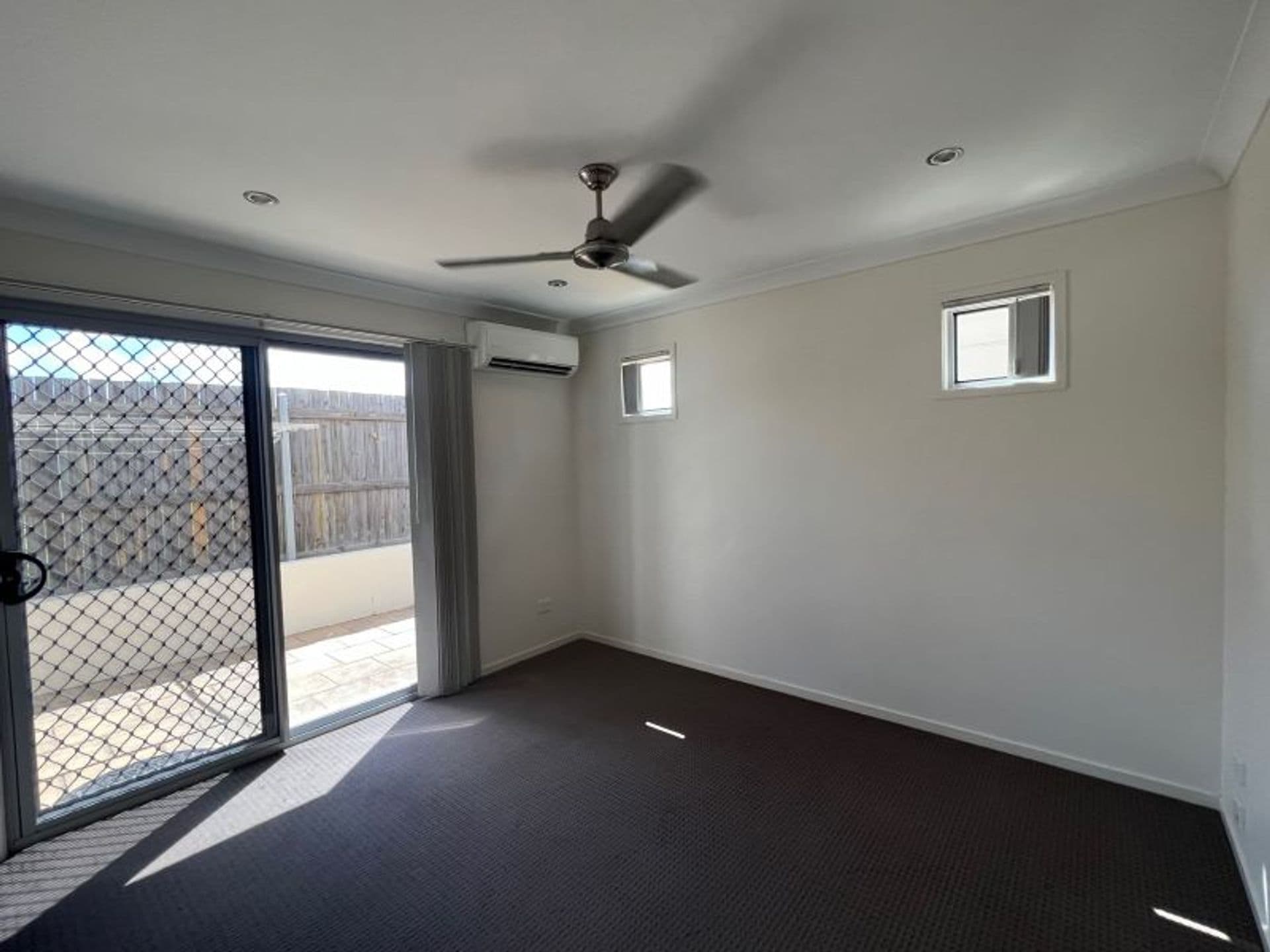 4/61-63 Lambert Drive, Moranbah, QLD, 4744, Moranbah - Thumbnail 3