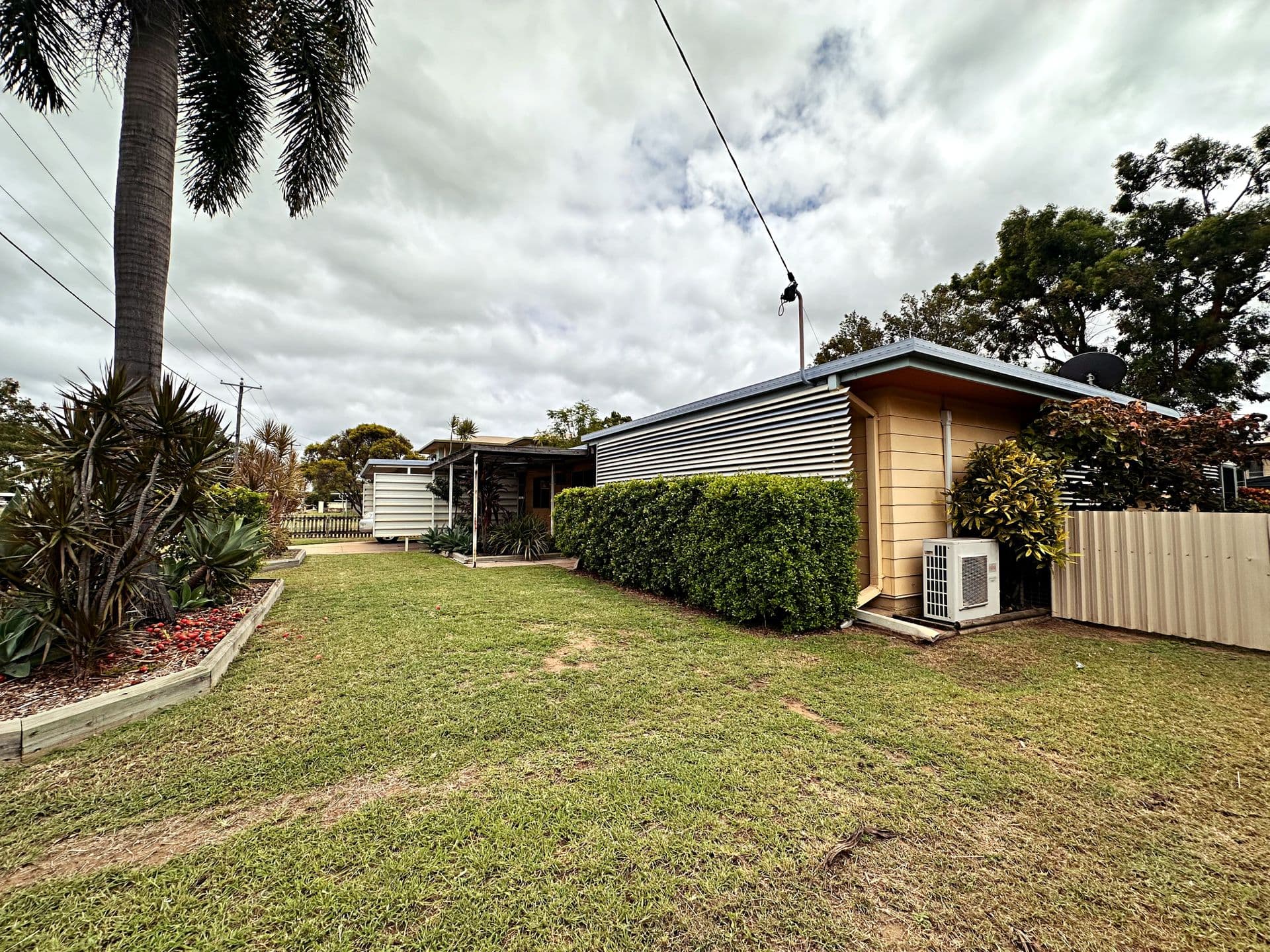 48 Clements Street, Moranbah, QLD, 4744, Moranbah - Thumbnail 2