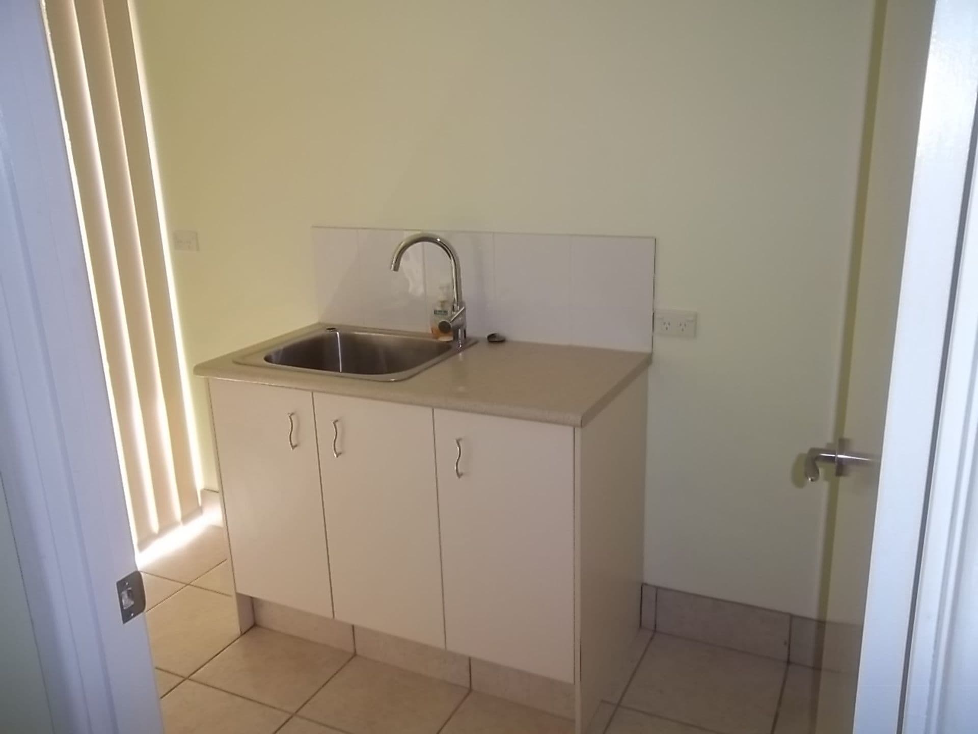 17 Turvey Court, Moranbah, QLD, 4744, Moranbah - Thumbnail 7
