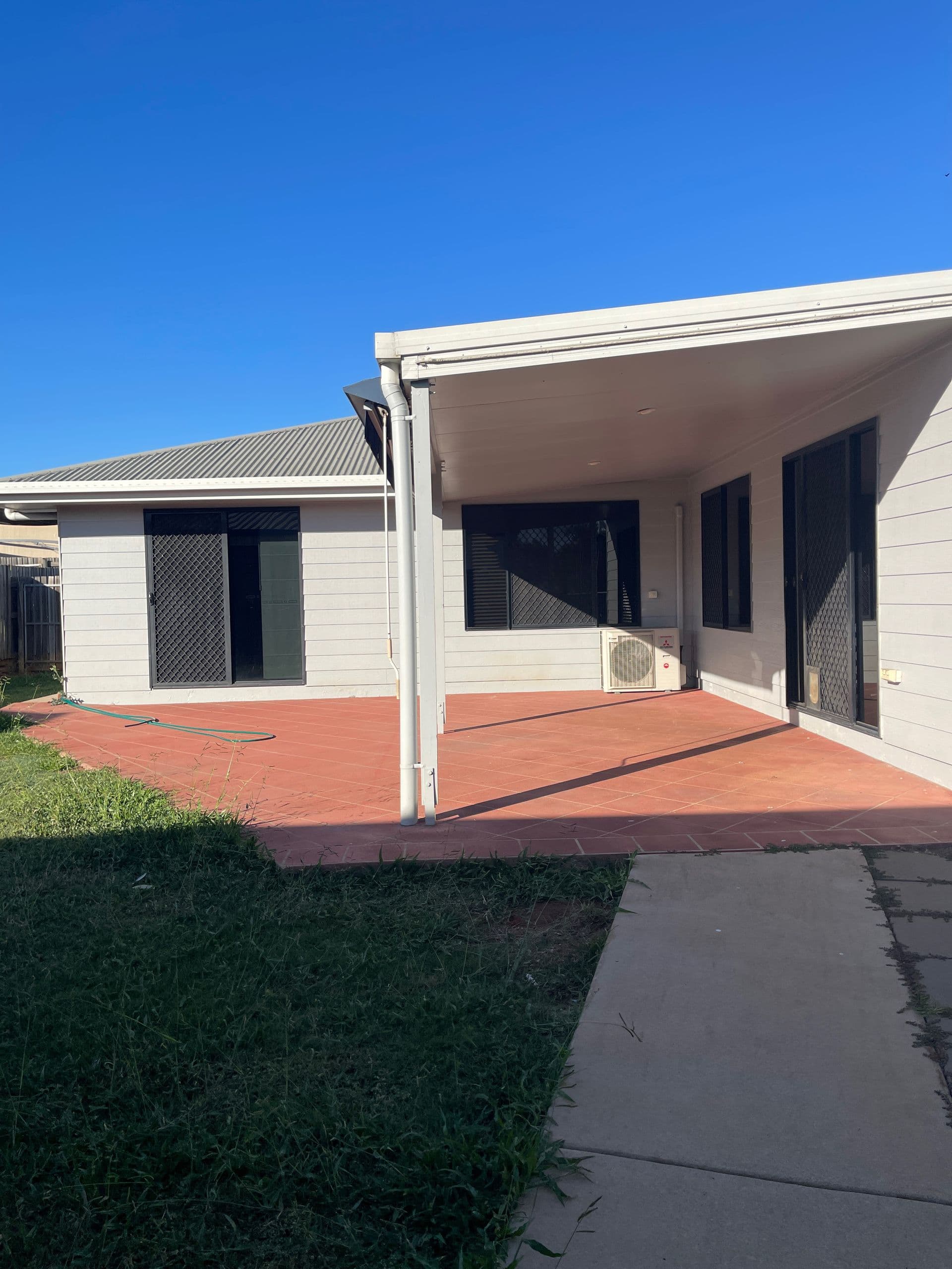 3 Savannah Drive, Moranbah, QLD, 4744, Moranbah - Thumbnail 2