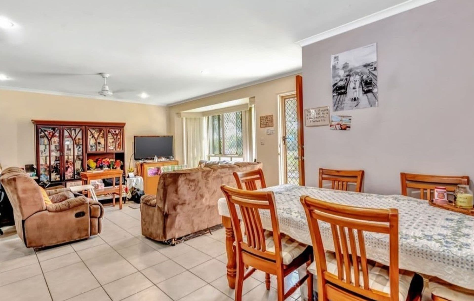 8 Porpoise Place, Andergrove, QLD, 4740, Andergrove - Thumbnail 2