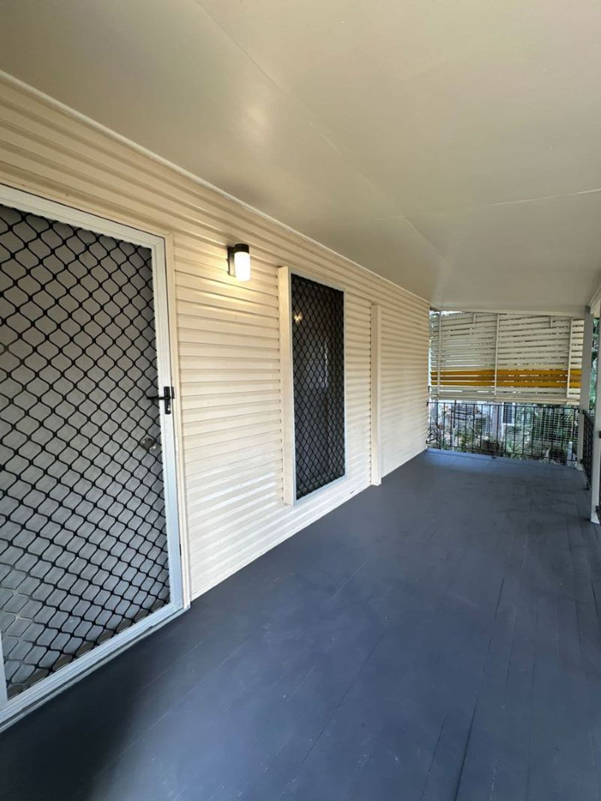 14 Casey Court, Moranbah, QLD, 4744, Moranbah - Thumbnail 2