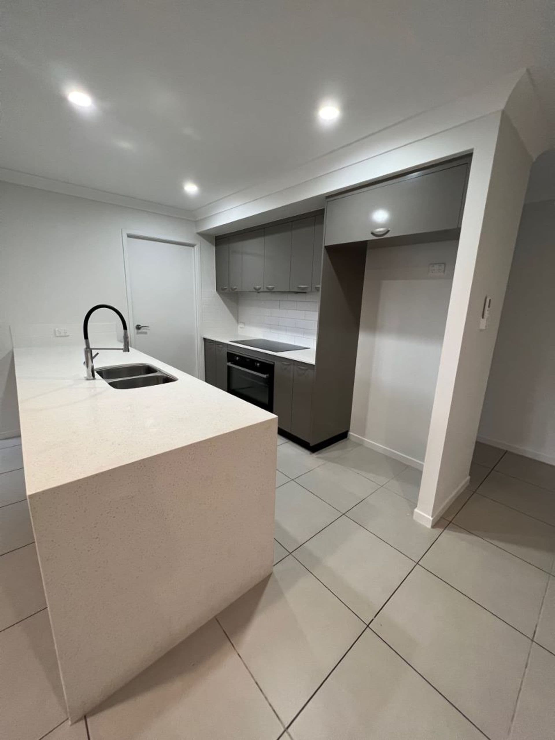 7 Sparrow Lane, Moranbah, QLD, 4744, Moranbah - Thumbnail 5