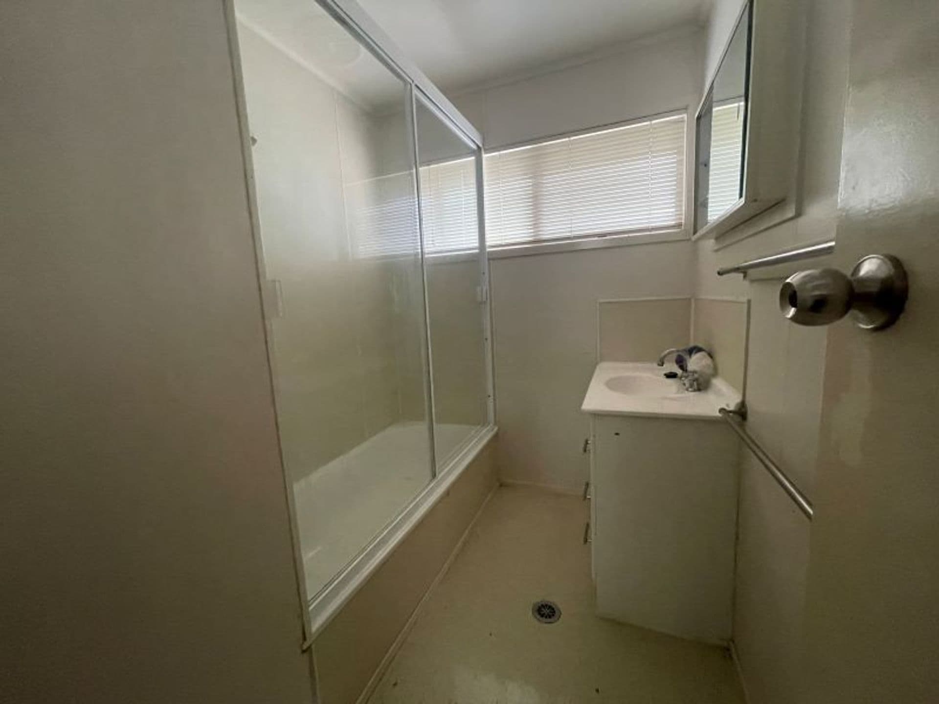 8 Scott Street, Dysart, QLD, 4745, Dysart - Thumbnail 4