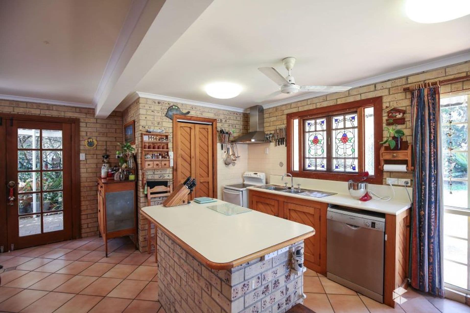 9 Menzies, Moranbah, QLD, 4744, Moranbah - Thumbnail 4