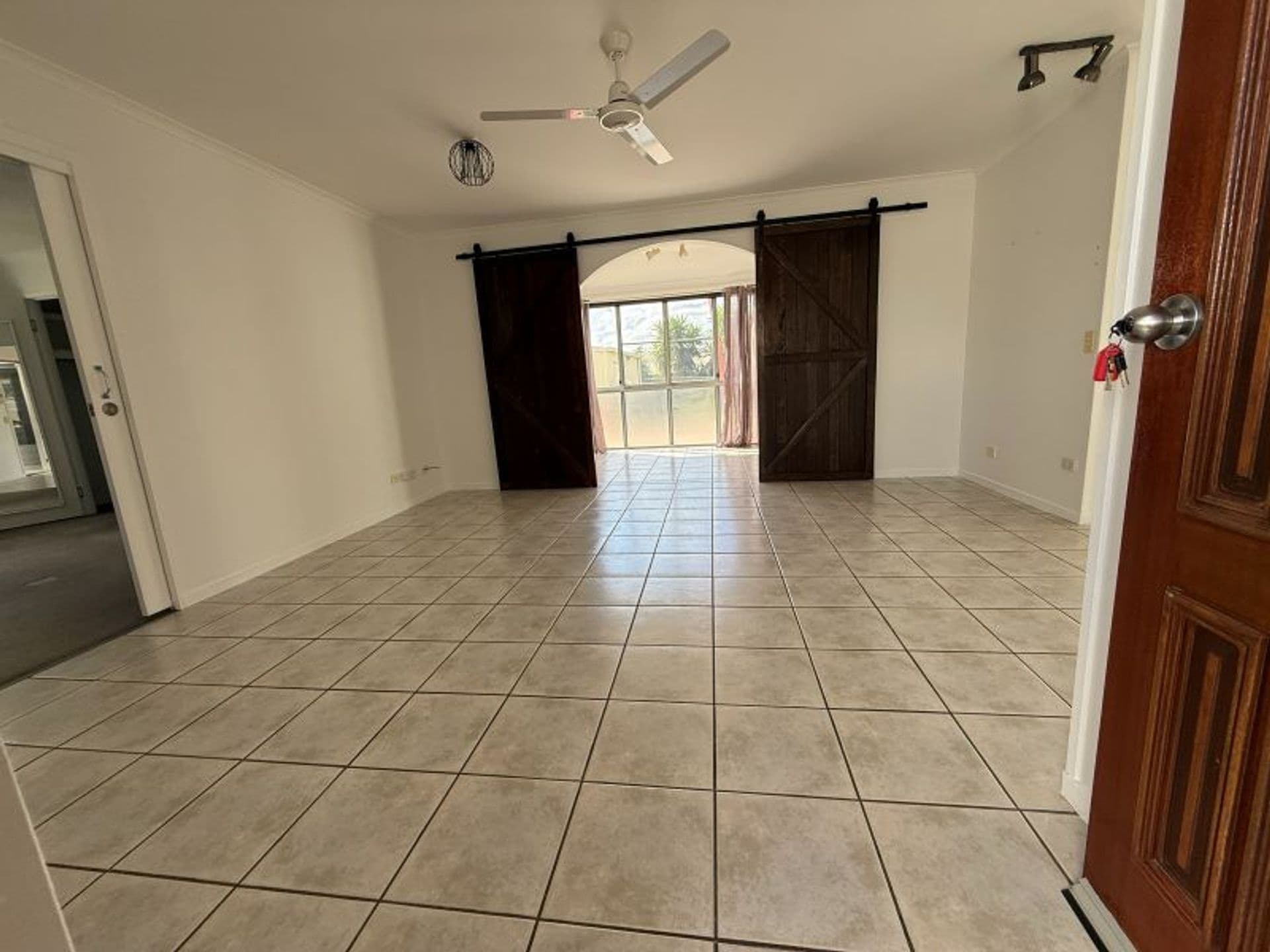 Shop 5,68 Sydney Street, Mackay, QLD, 4740, Moranbah - Thumbnail 5