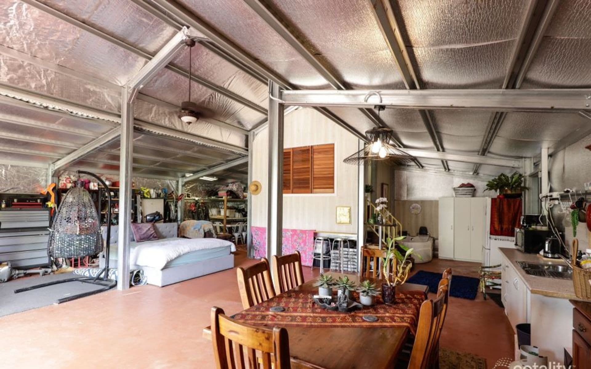 15 Bernborough Avenue, Moranbah, QLD, 4744, Moranbah - Thumbnail 2