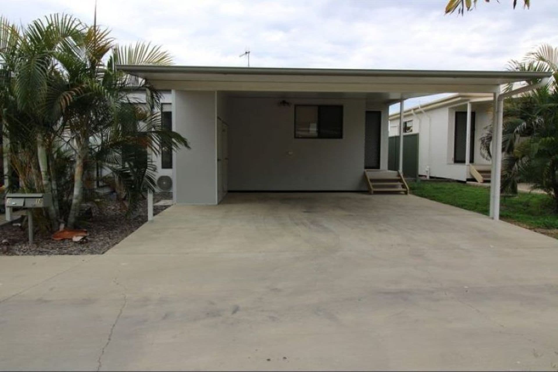 10/3 Mckenzie Street, Middlemount, QLD, 4746, Middlemount - Image 1