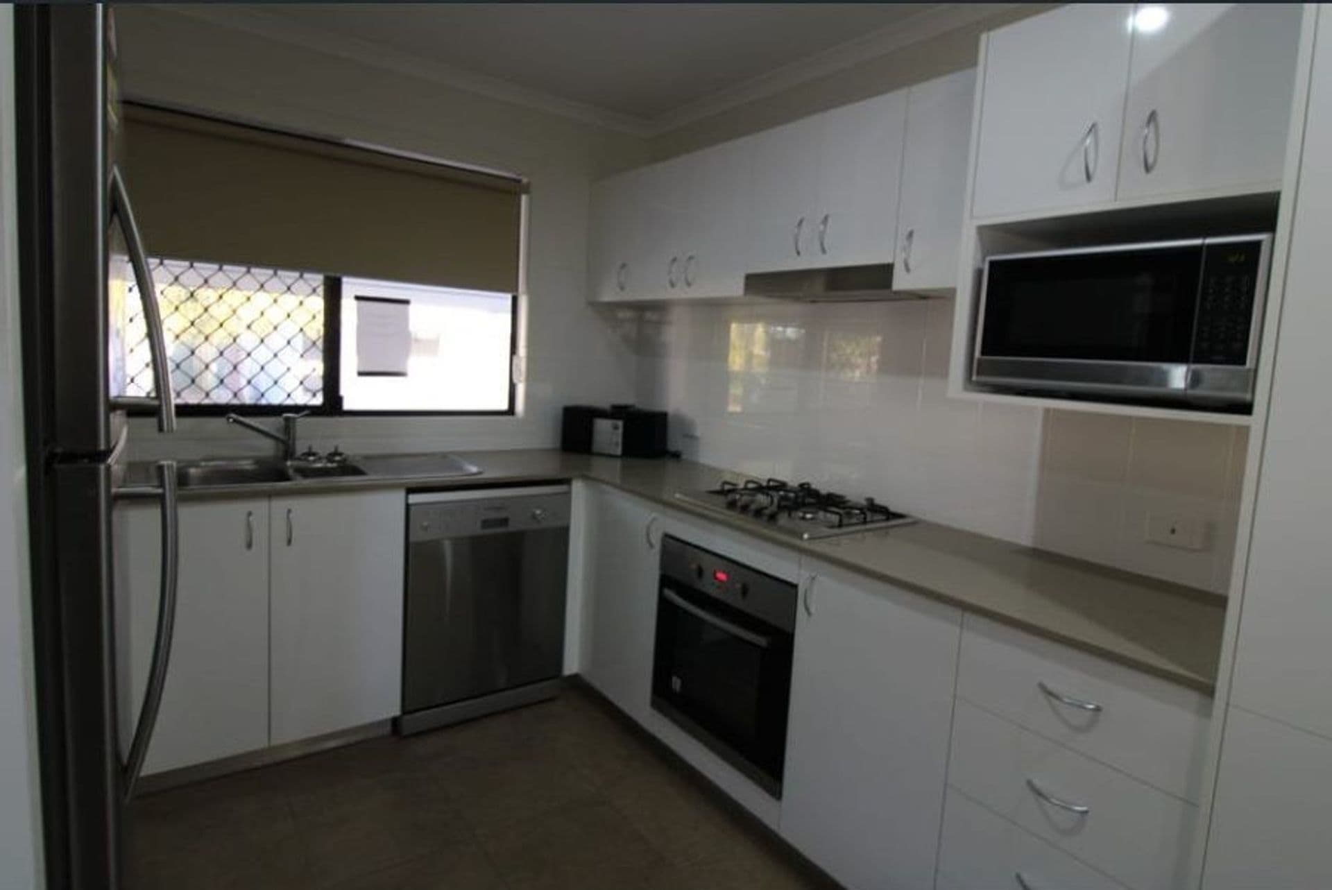 10/3 Mckenzie Street, Middlemount, QLD, 4746, Middlemount - Thumbnail 8