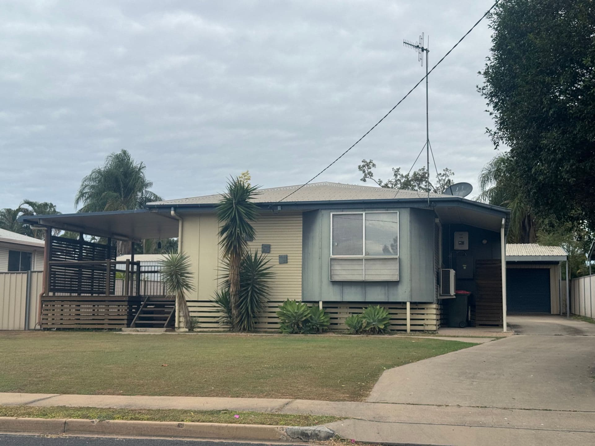 29 Leichhardt Drive, Moranbah, QLD, 4744, Moranbah - Image 1