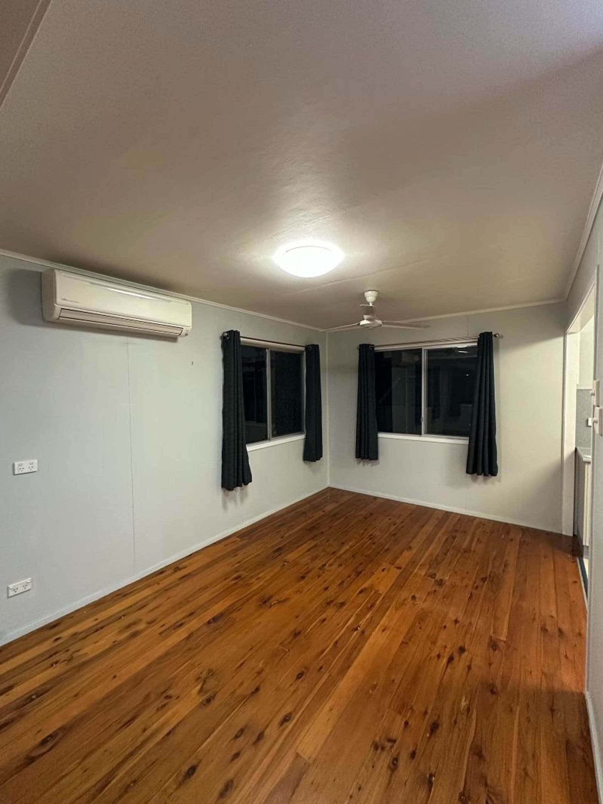 1 Cook Crescent, Dysart, QLD, 4745, Dysart - Thumbnail 7