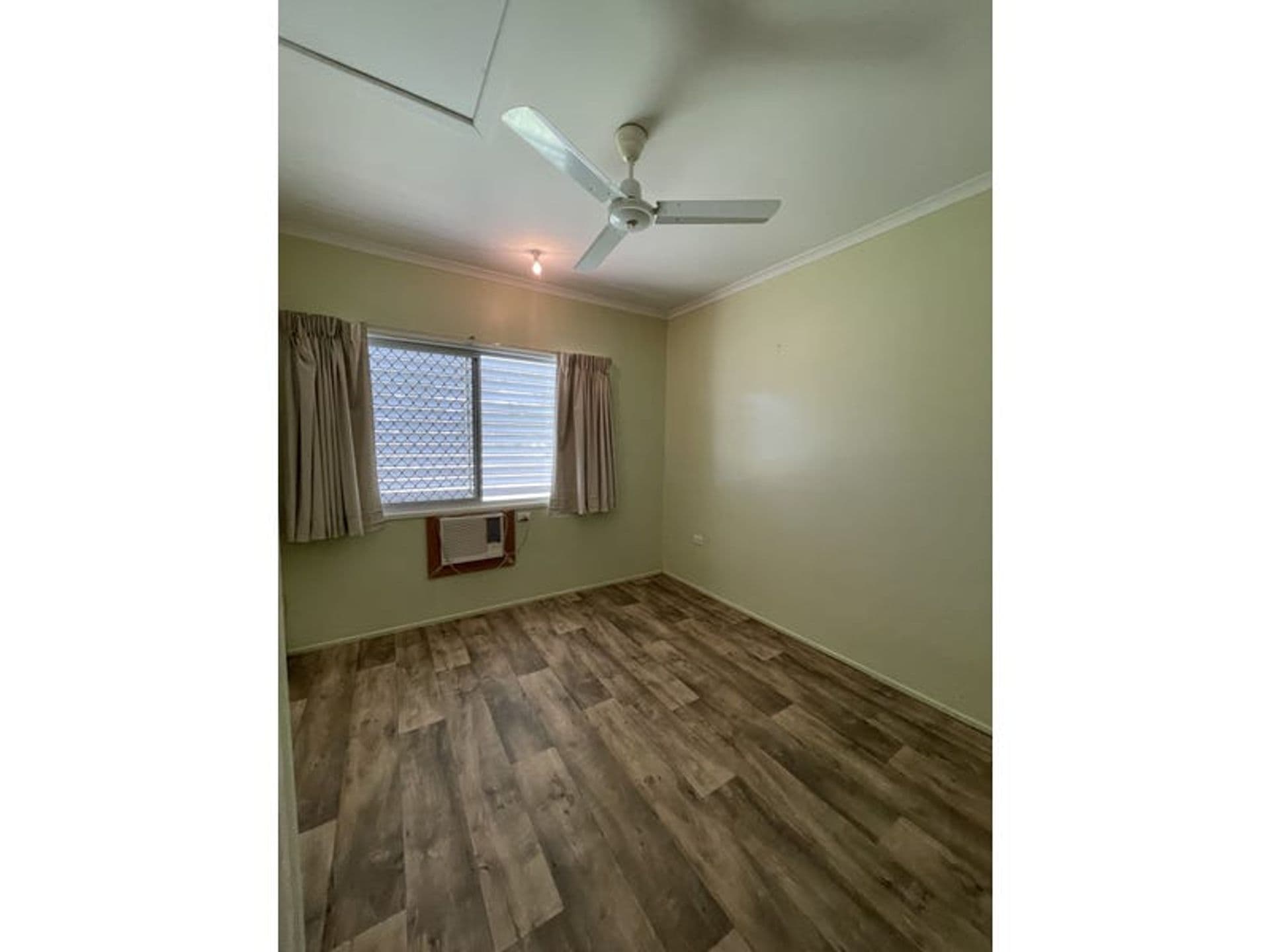 36 Jackson Ave, Moranbah, QLD, 4744, Moranbah - Thumbnail 7