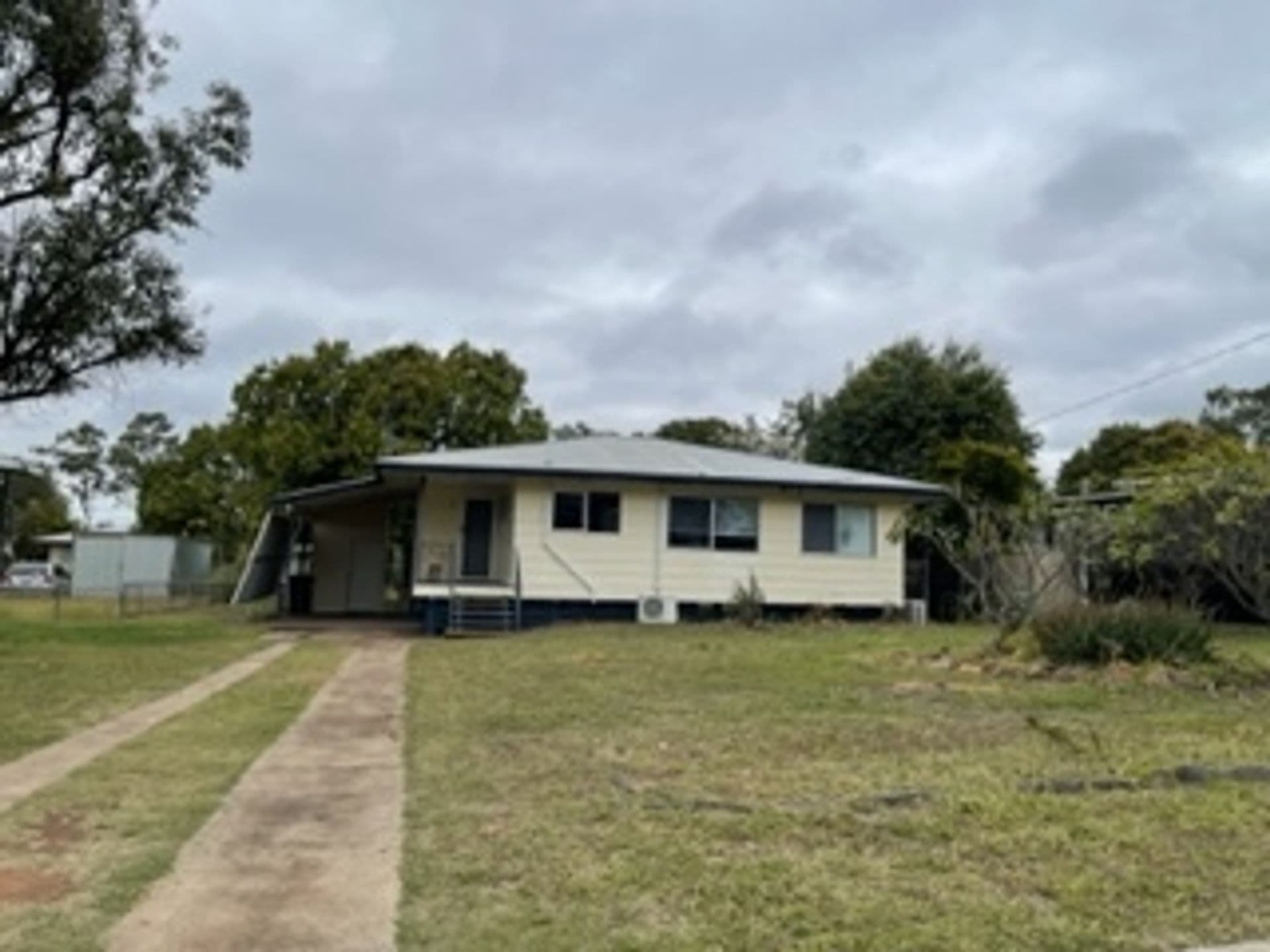 7 Garnham Dr, Dysart, QLD, 4745, Dysart - Thumbnail 2