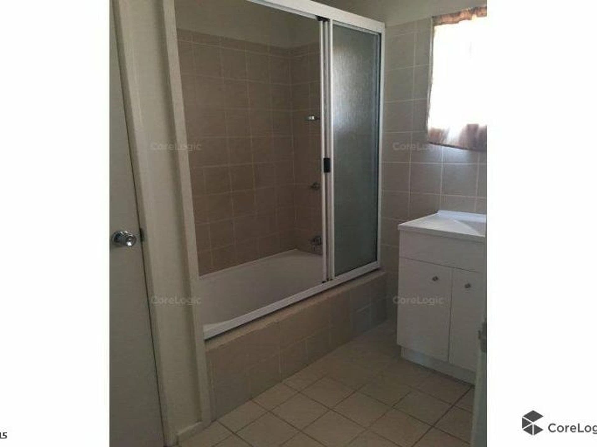 31 Belyando Ave, Moranbah, QLD, 4744, Moranbah - Thumbnail 3