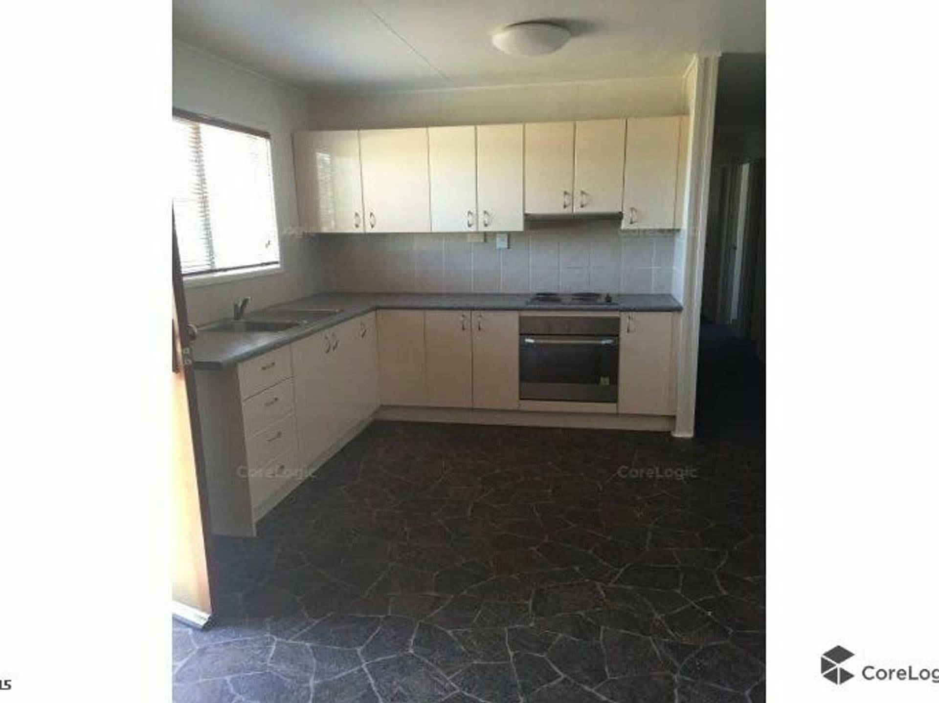 31 Belyando Ave, Moranbah, QLD, 4744, Moranbah - Thumbnail 6