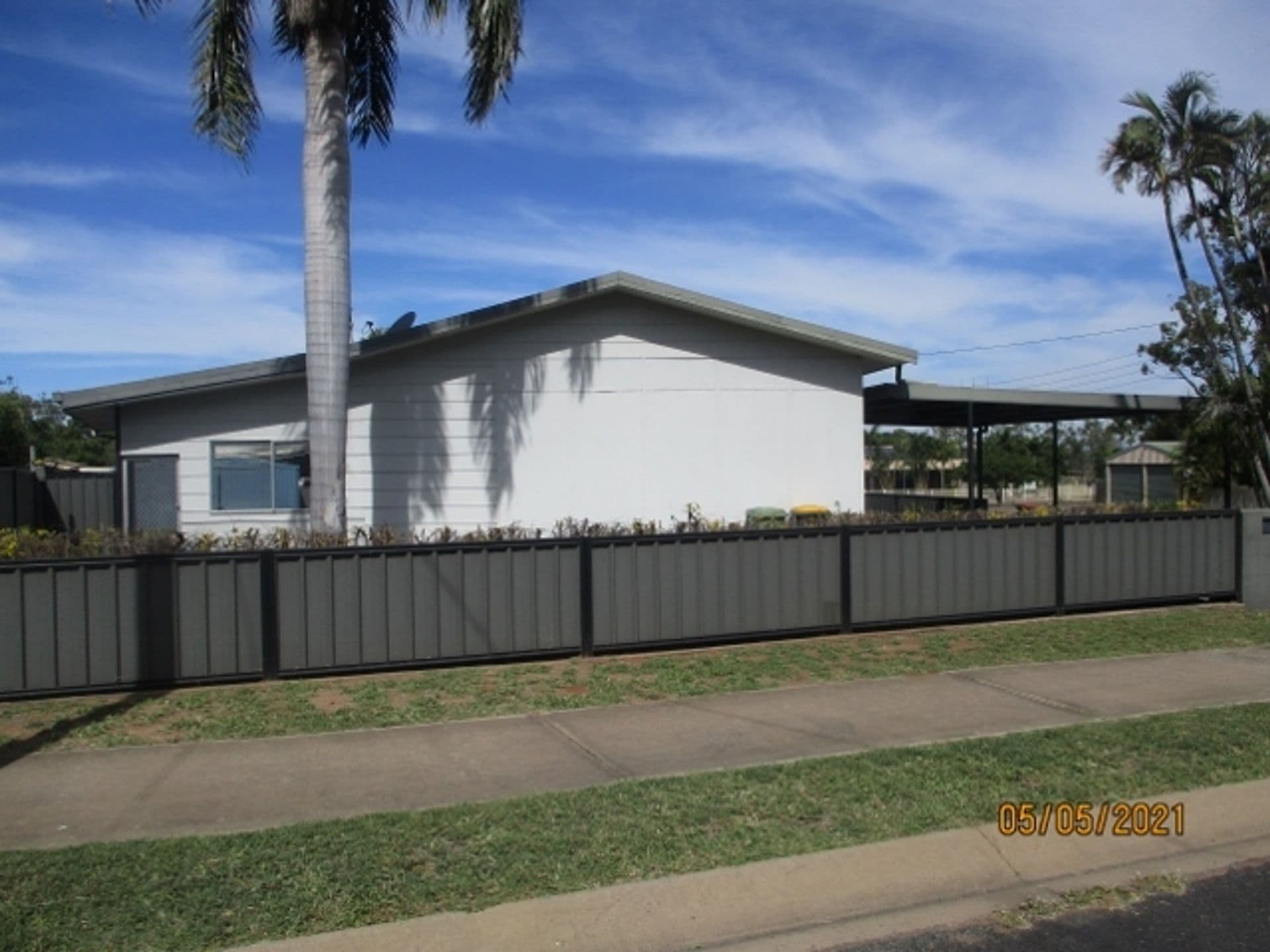 92 Mccool St, Moranbah, QLD, 4744, Moranbah - Thumbnail 2