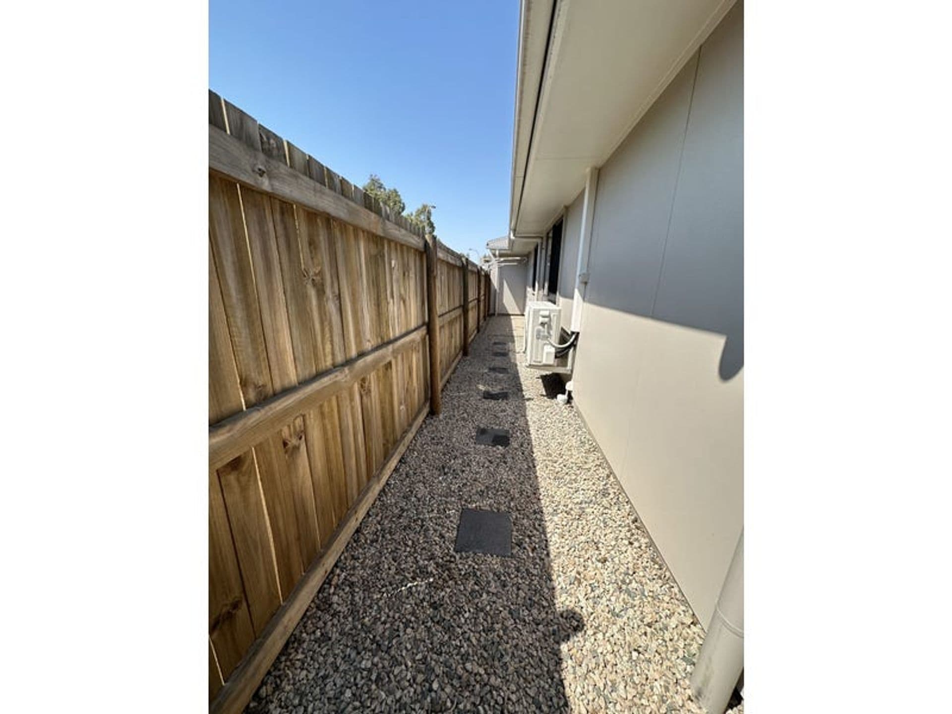 58 Bushlark Dr, Moranbah, QLD, 4744, Moranbah - Thumbnail 2