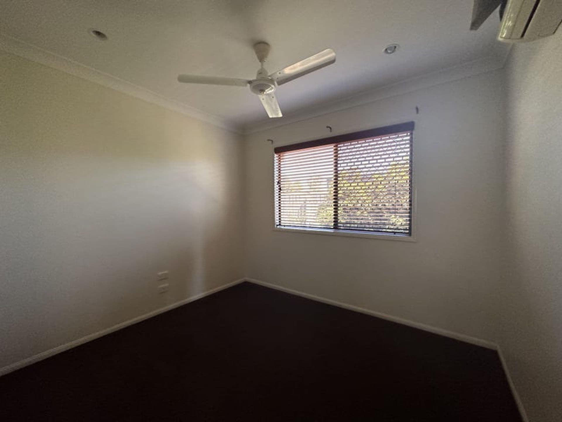 79 Clements St, Moranbah, QLD, 4744, Moranbah - Thumbnail 8
