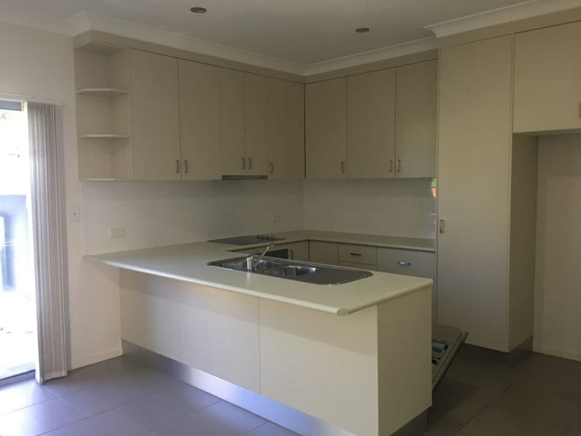 Unit 3/1 Leslie Dr, Moranbah, QLD, 4744, Moranbah - Thumbnail 4