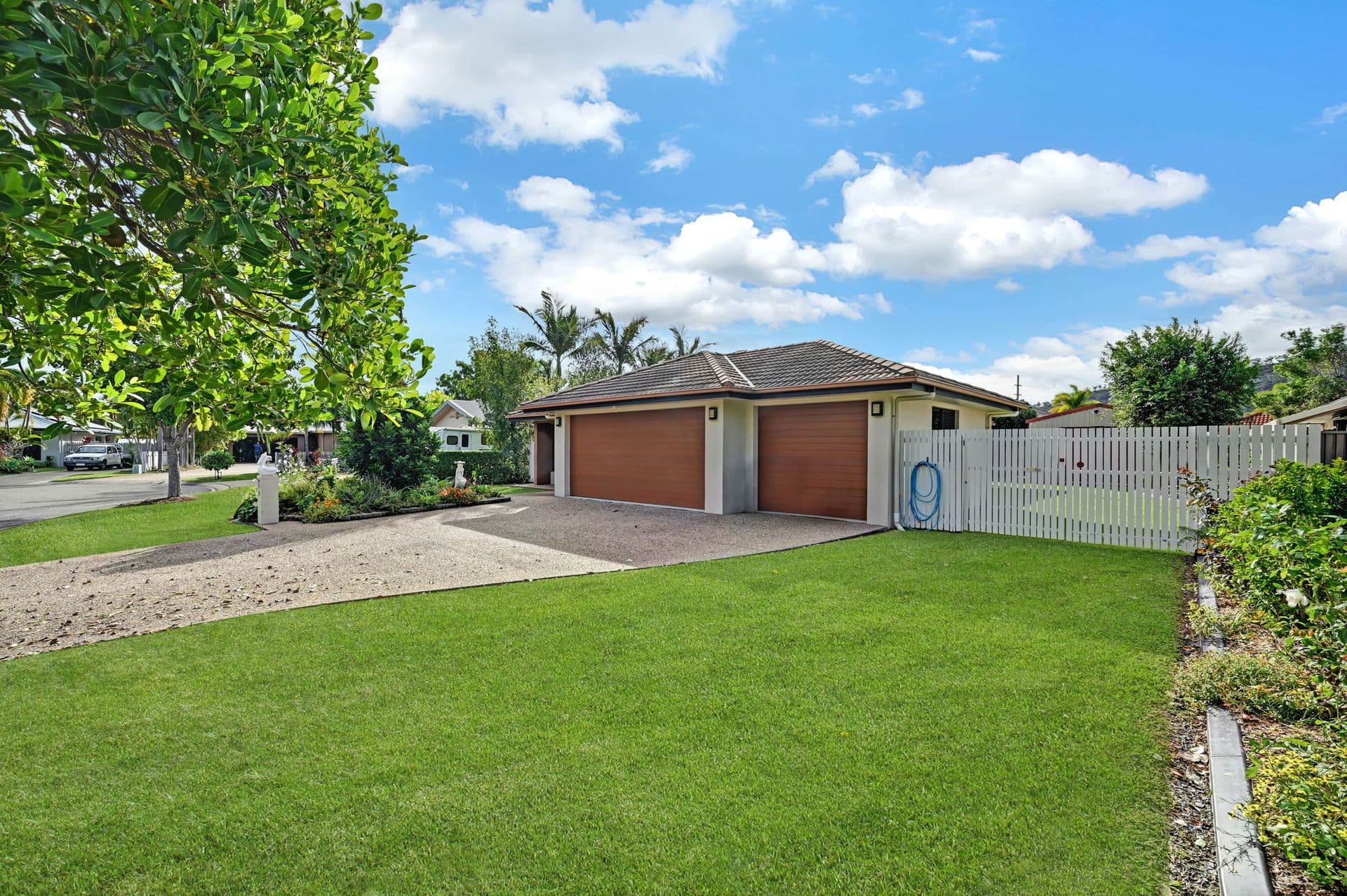 45 Bamboo Crescent, Mount Louisa, QLD, 4814, Mount Louisa - Thumbnail 3