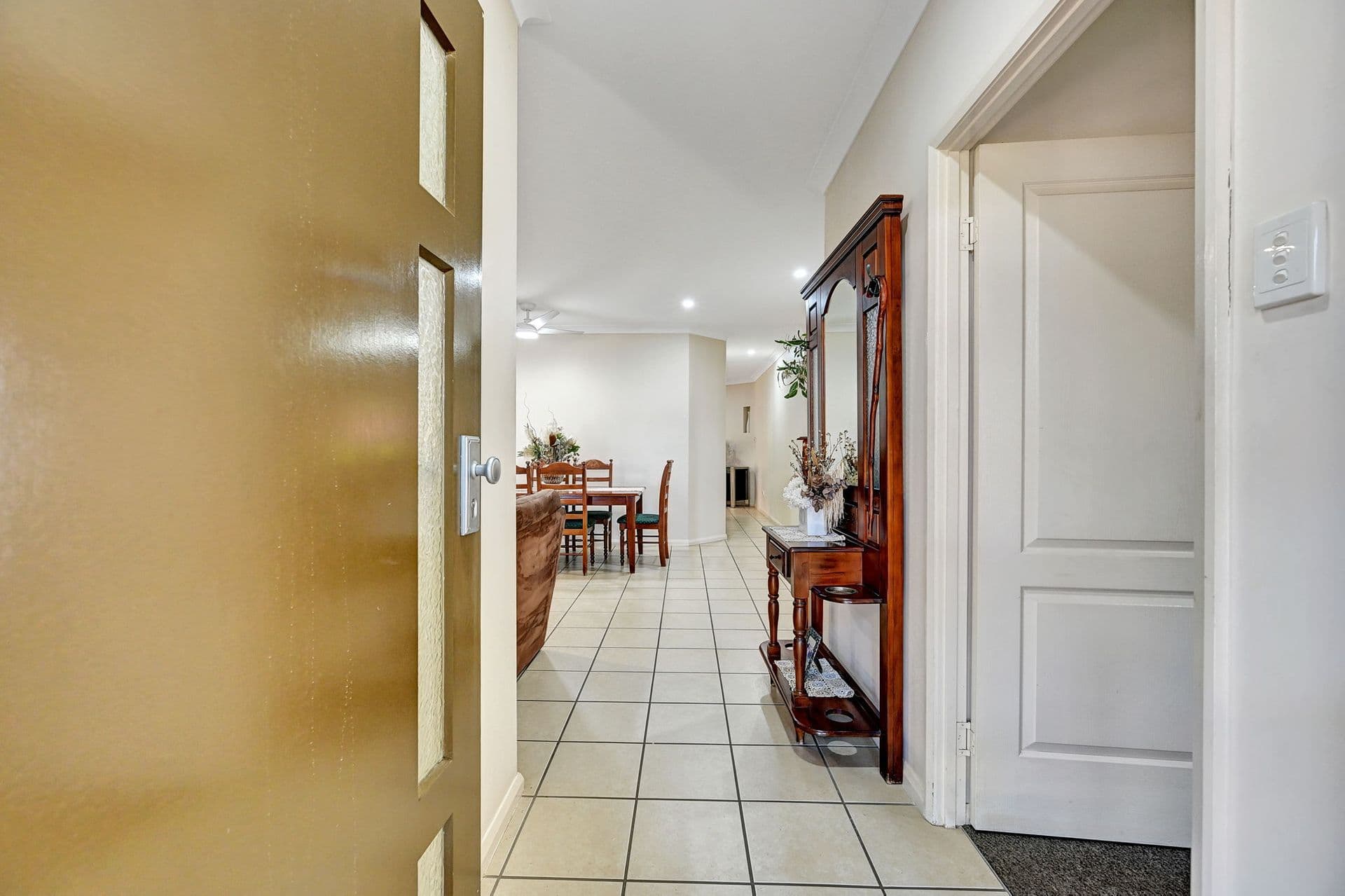 15 Heliconia Court, Mount Louisa, QLD, 4814, Mount Louisa - Thumbnail 4