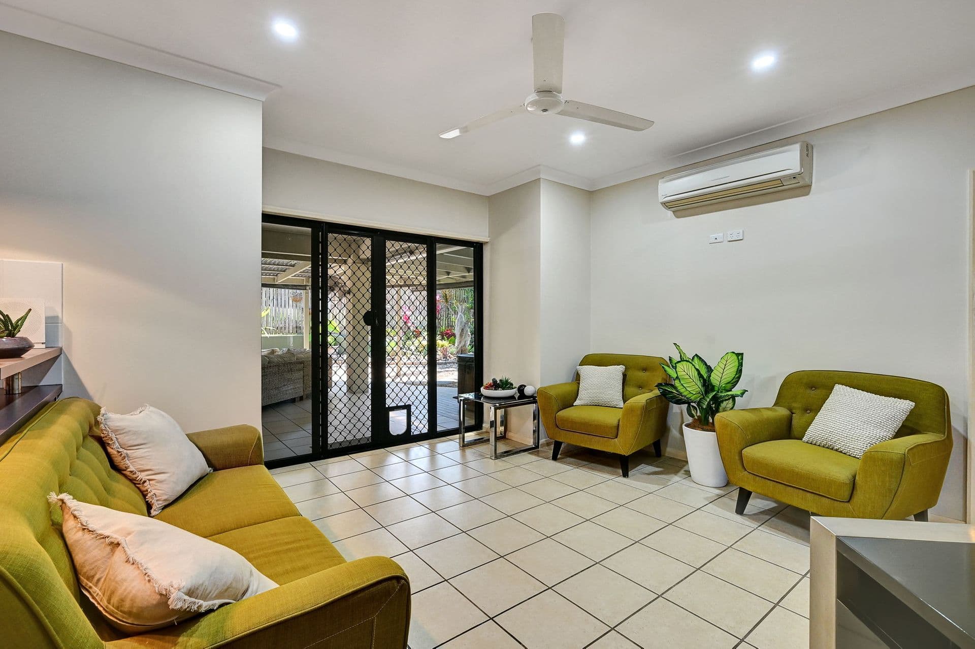 15 Heliconia Court, Mount Louisa, QLD, 4814, Mount Louisa - Thumbnail 8