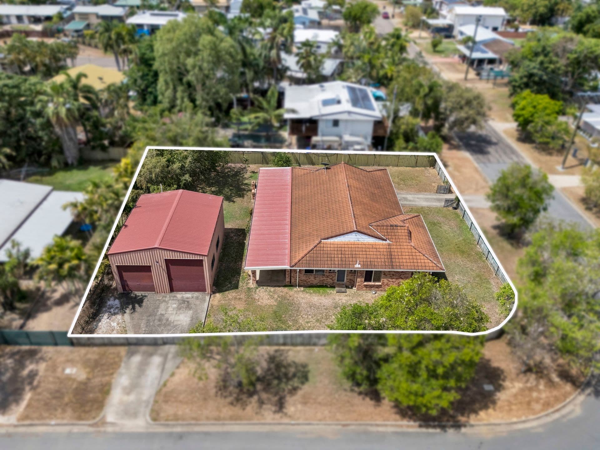 21 CATHERINE CRESCENT, Kelso, QLD, 4815, Kelso - Thumbnail 6