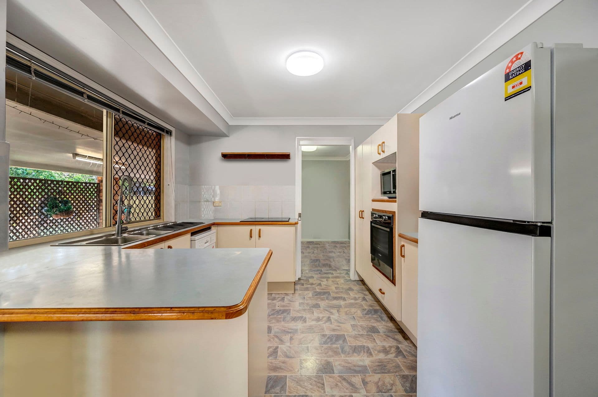 21 CATHERINE CRESCENT, Kelso, QLD, 4815, Kelso - Thumbnail 8