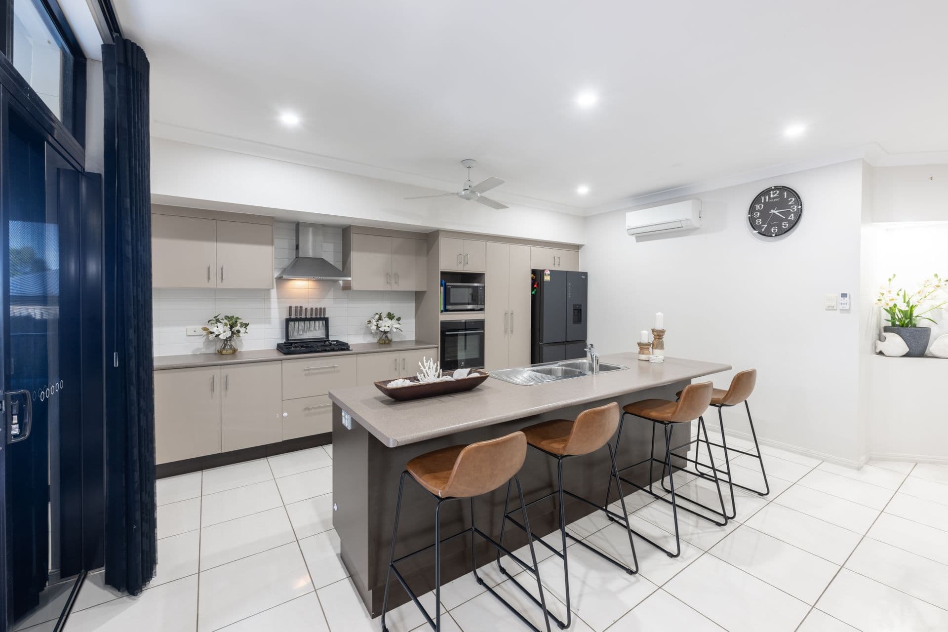 Address Withheld, Bushland Beach, QLD, 4818, Bushland Beach - Thumbnail 8