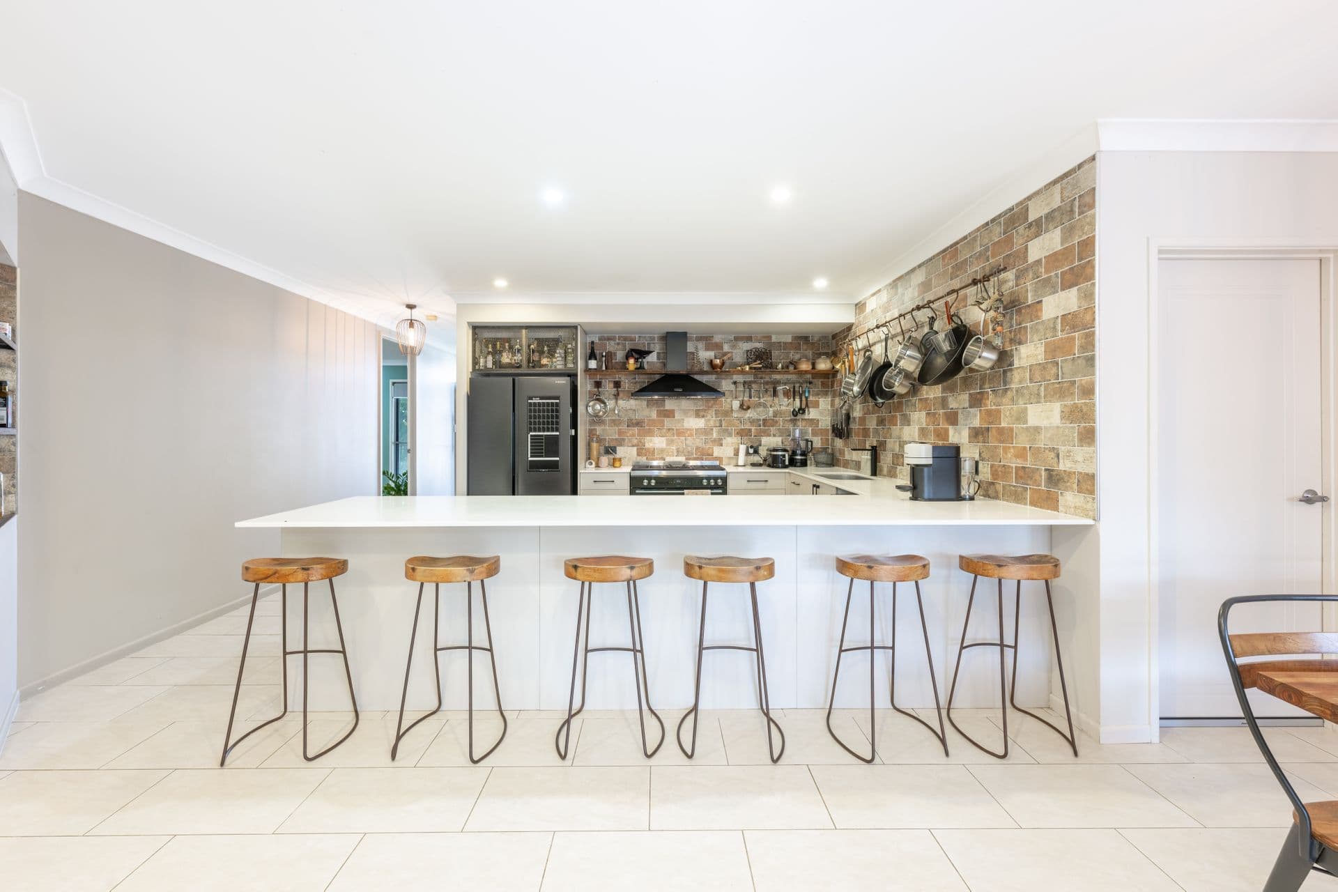 50 Dampier Crescent, Burdell, QLD, 4818, Burdell - Thumbnail 5