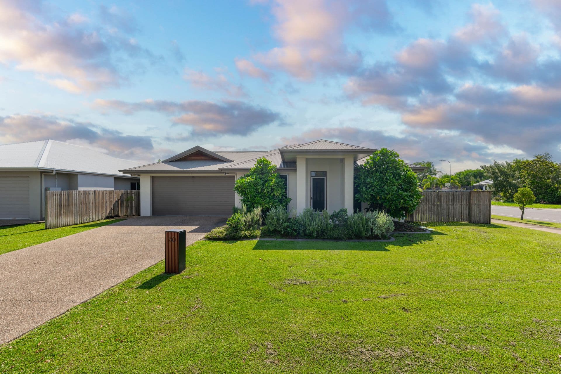 50 Dampier Crescent, Burdell, QLD, 4818, Burdell - Image 1