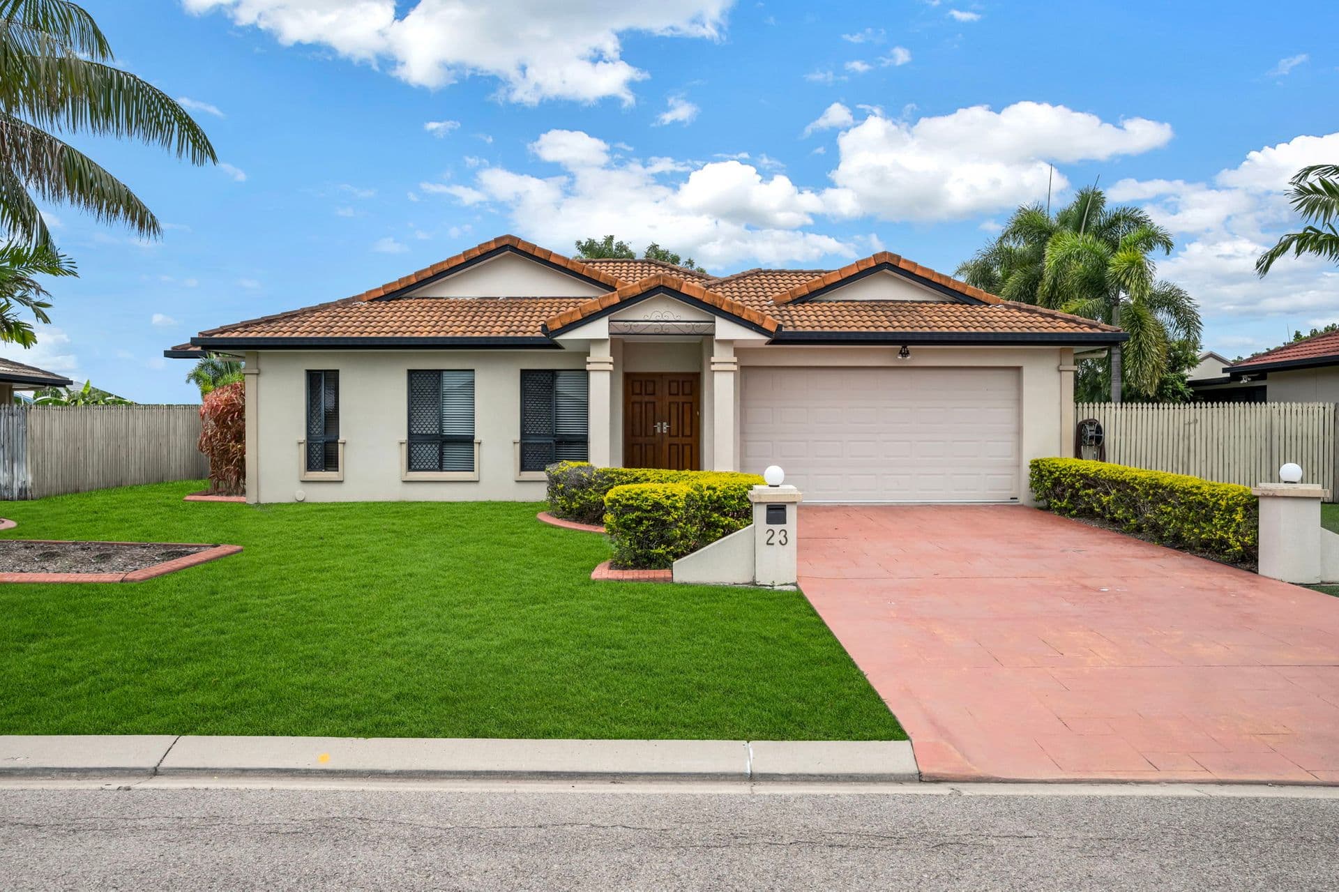 23 Milgate Crescent, Kirwan, QLD, 4817, Kirwan - Thumbnail 2