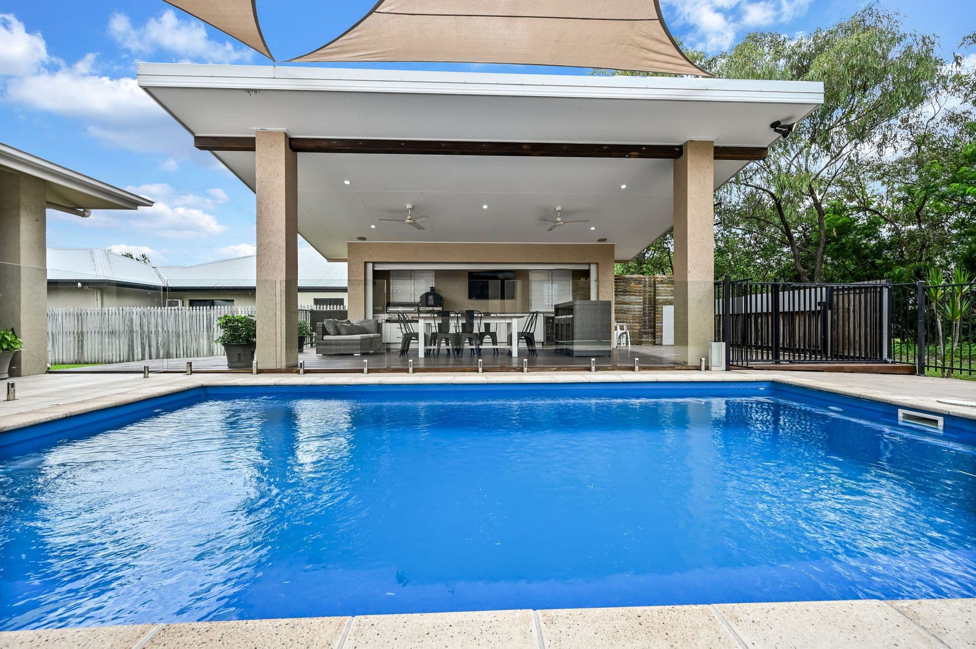 10 Minaret Way, Mount Louisa, QLD, 4814, Mount Louisa - Thumbnail 4