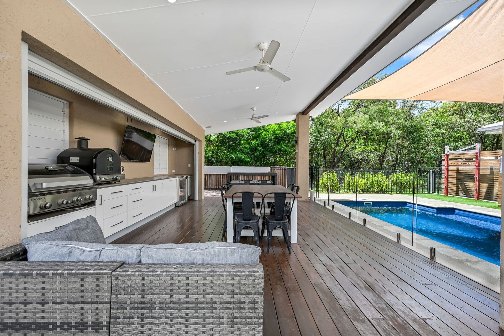 10 Minaret Way, Mount Louisa, QLD, 4814, Mount Louisa - Thumbnail 3
