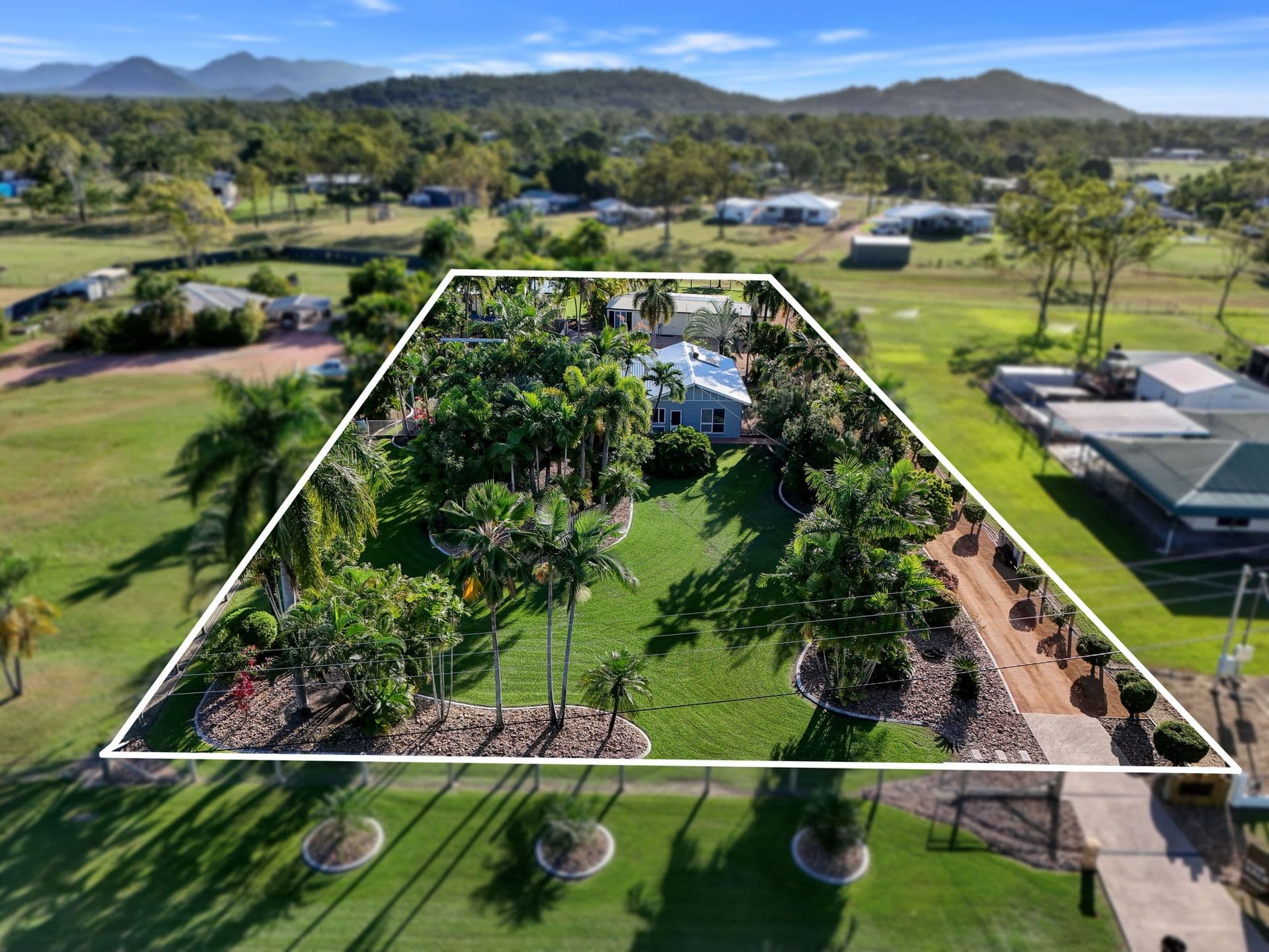 11 Isaac Street, Deeragun, QLD, 4818, Deeragun - Thumbnail 3