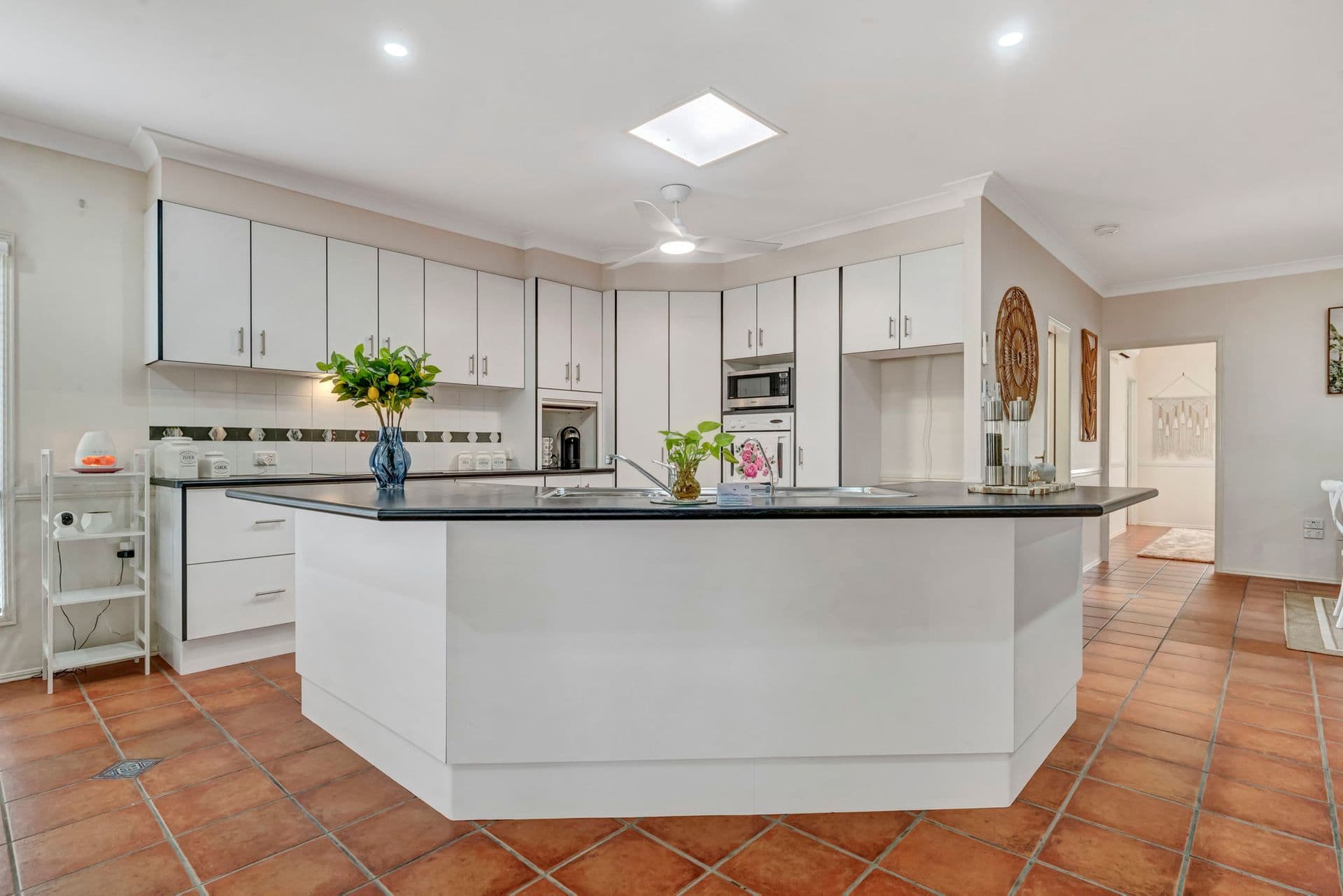 1 Landel Court, Condon, QLD, 4815, Condon - Thumbnail 8
