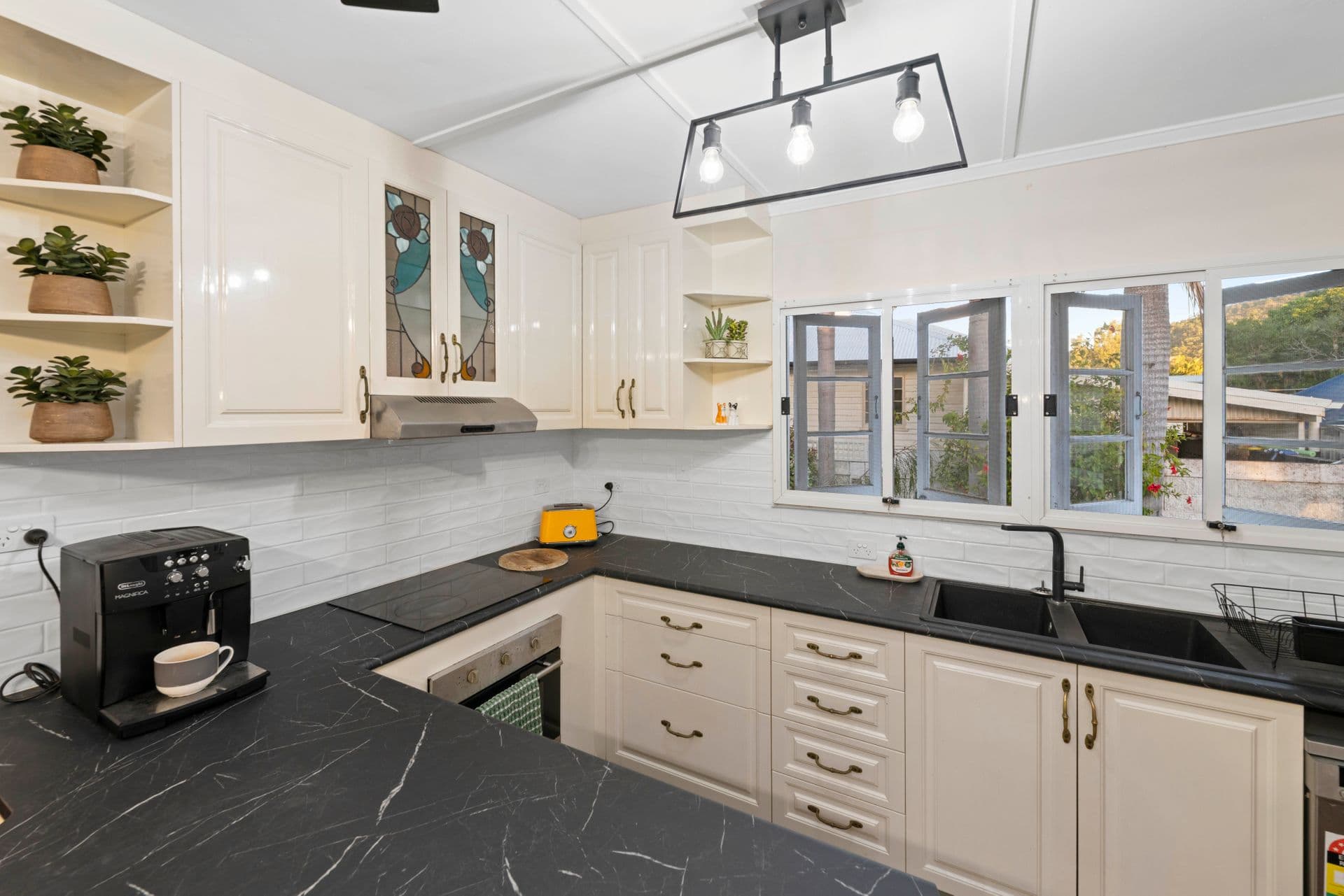 9 Neelsen Street, Wulguru, QLD, 4811, Wulguru - Thumbnail 4