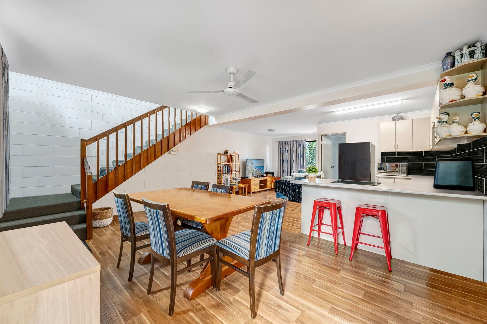 4/146 Queens Road, Hermit Park, QLD, 4812, Hermit Park - Thumbnail 2