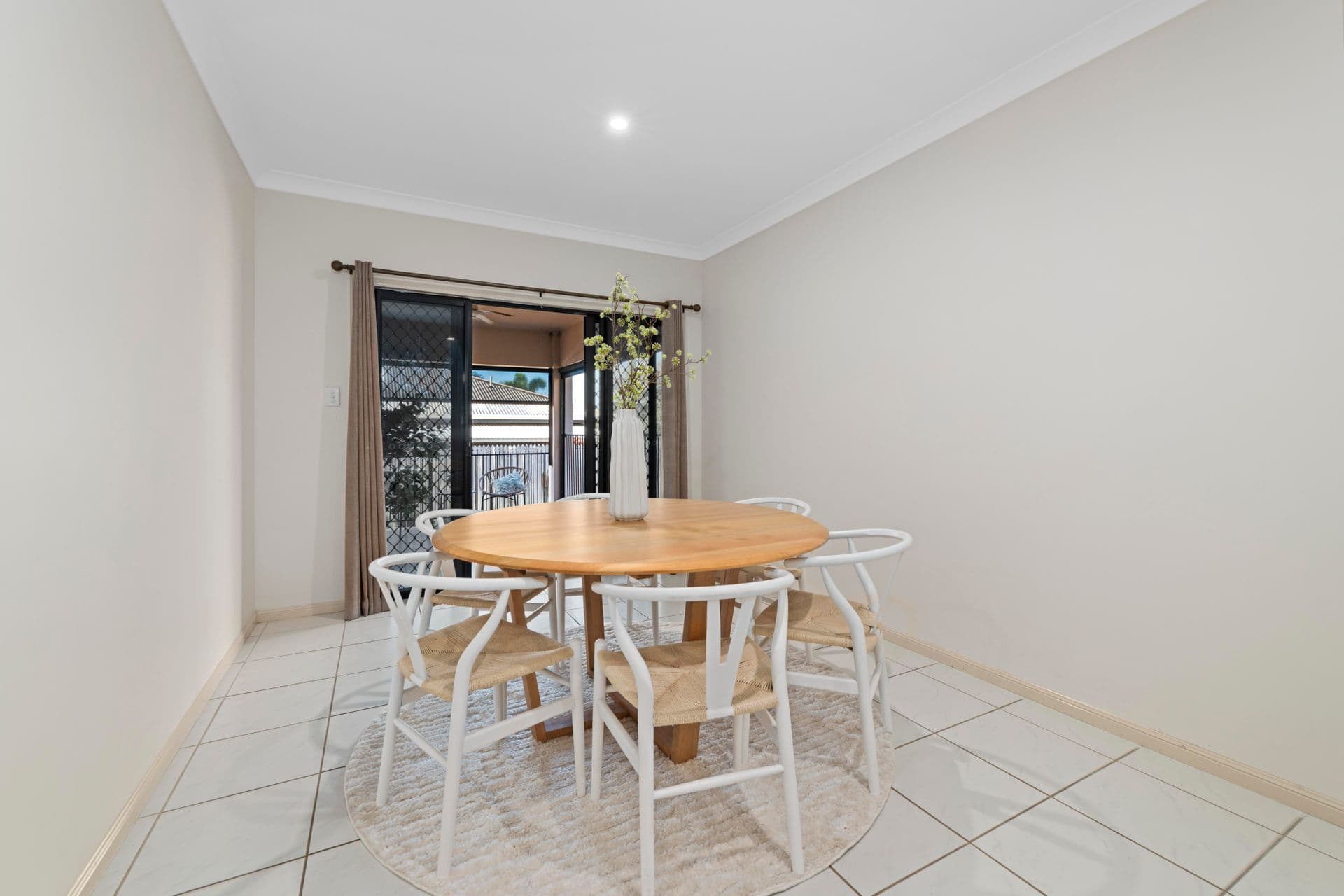 6 San Antonio Court, Mount Louisa, QLD, 4814, Mount Louisa - Thumbnail 8