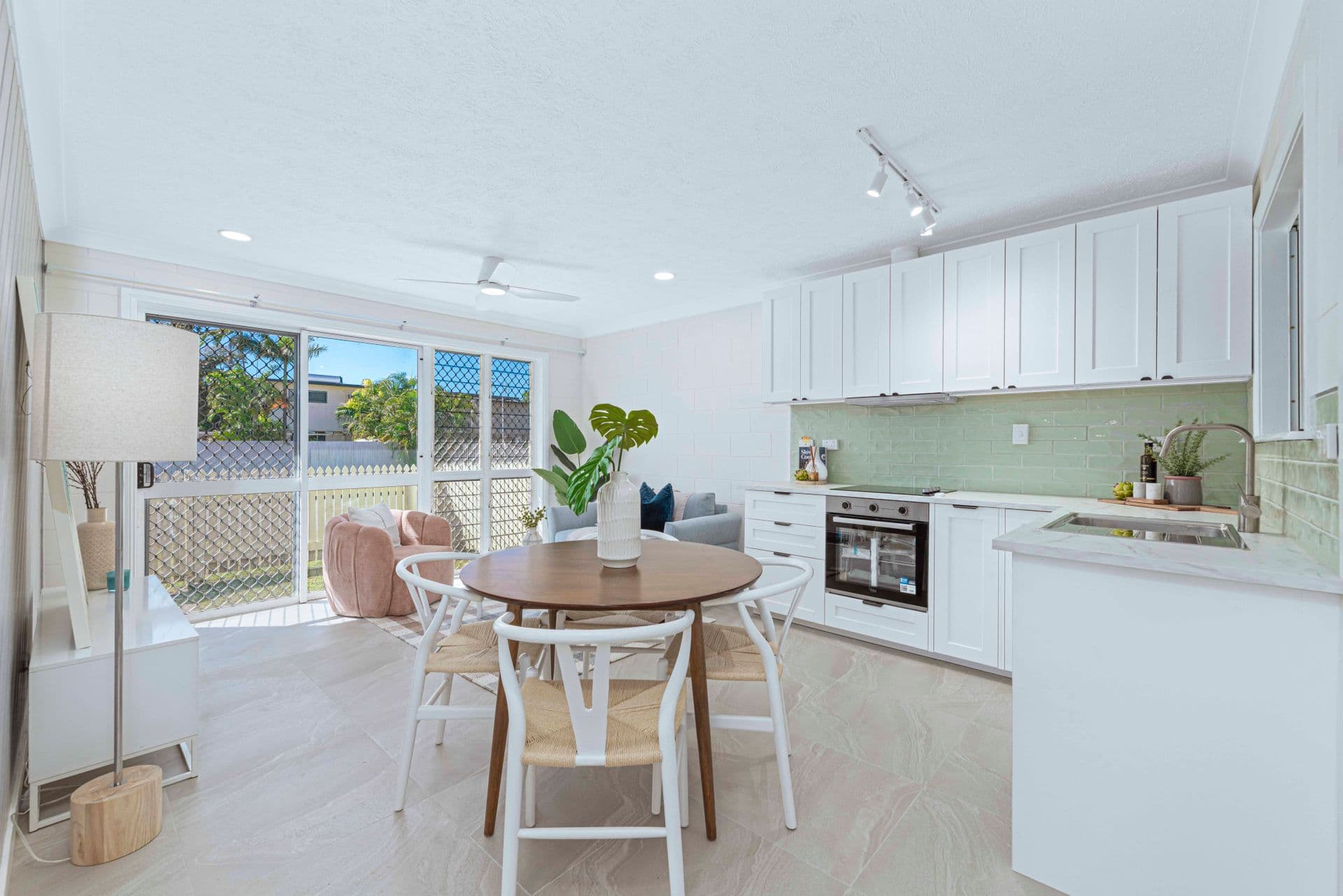 4/13 Pascoe Street, Railway Estate, QLD, 4810, Railway Estate - Image 1