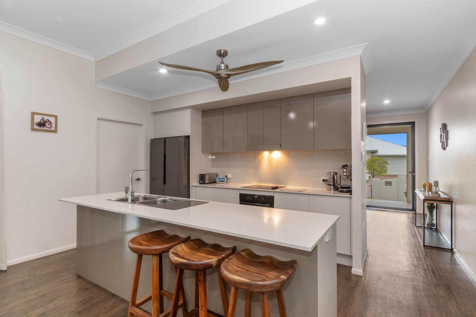 10 Addington Street, Burdell, QLD, 4818, Burdell - Thumbnail 6