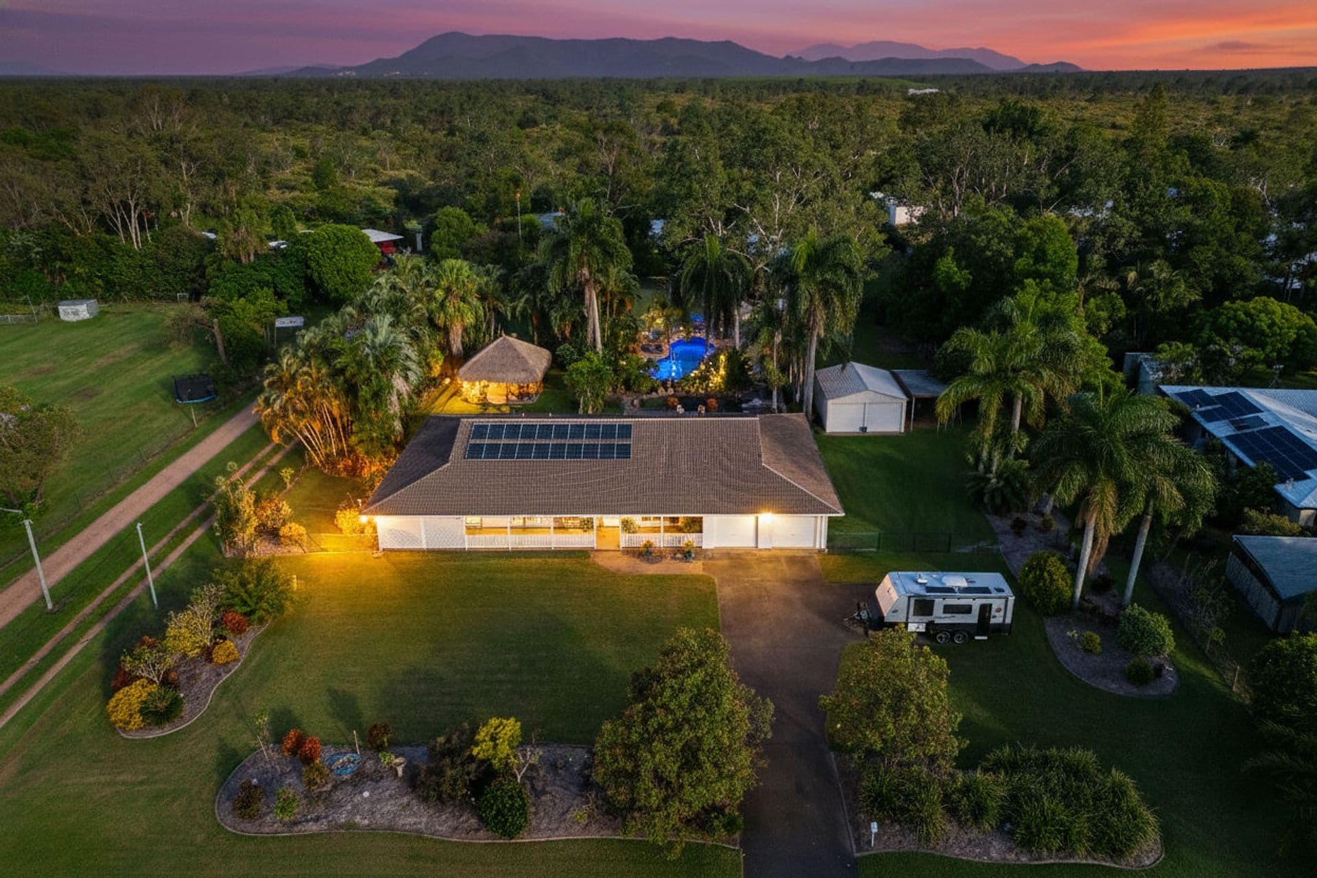 46 Rangewood Drive, Rangewood, QLD, 4817, Rangewood - Thumbnail 3