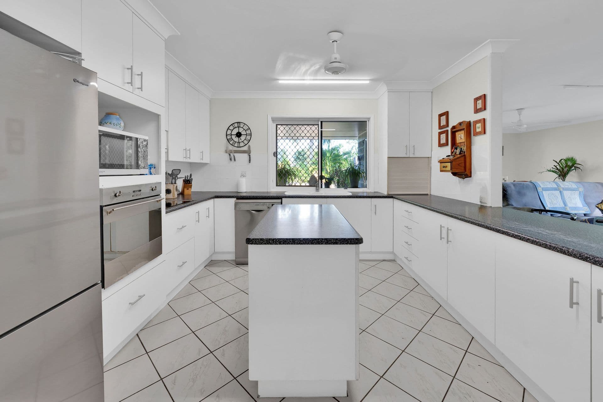 46 Rangewood Drive, Rangewood, QLD, 4817, Rangewood - Thumbnail 7