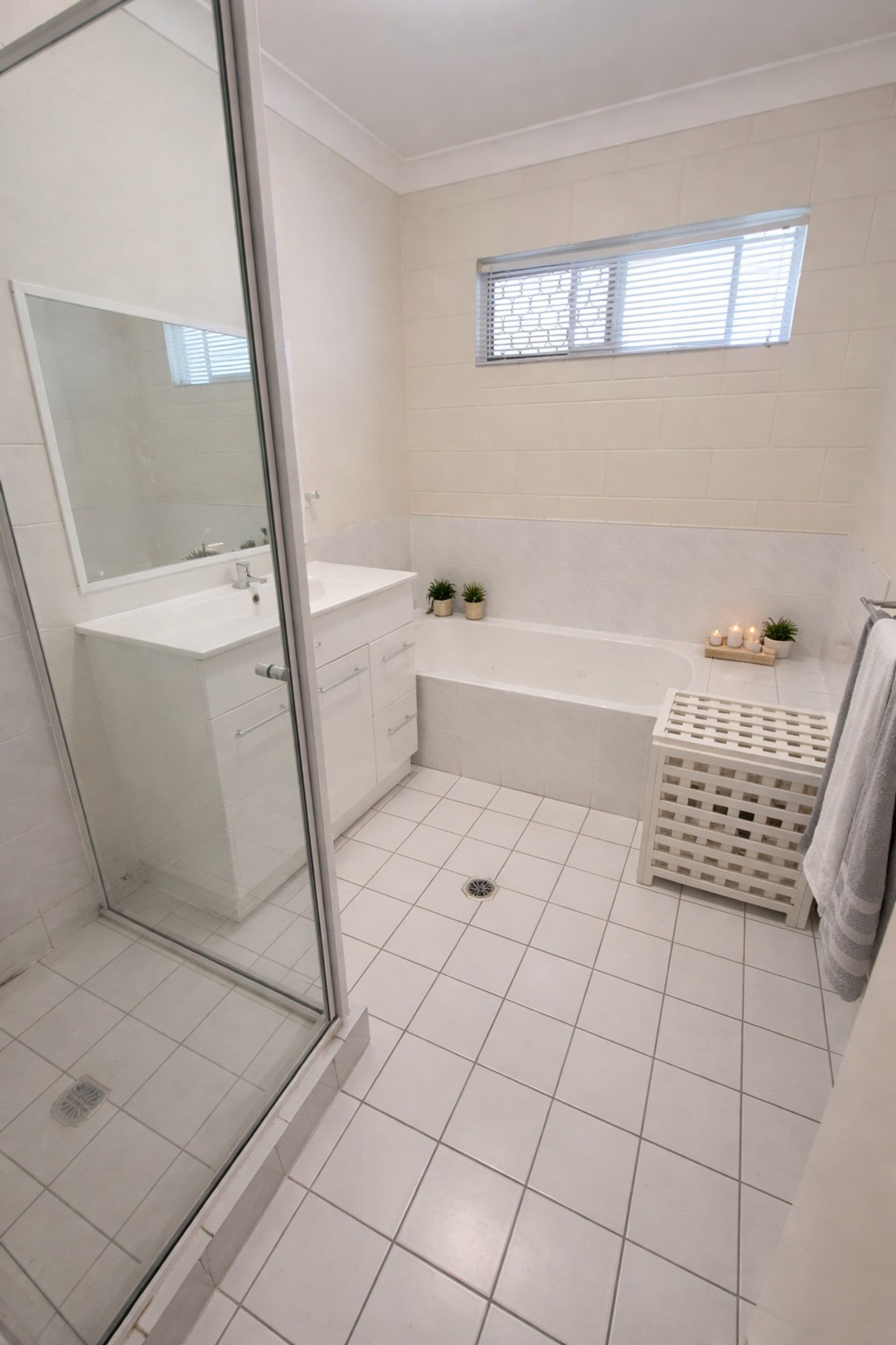 6 Willseal Court, Mount Louisa, QLD, 4814, Mount Louisa - Thumbnail 7