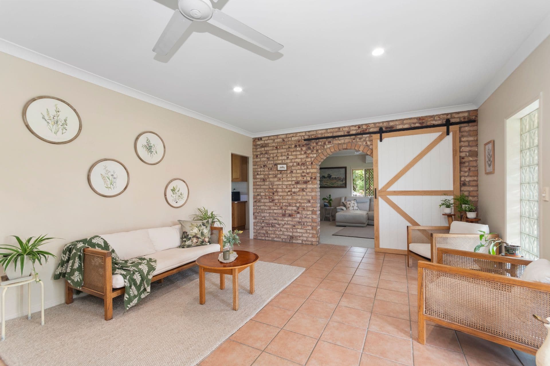 54 Rangewood Drive, Rangewood, QLD, 4817, Rangewood - Thumbnail 4