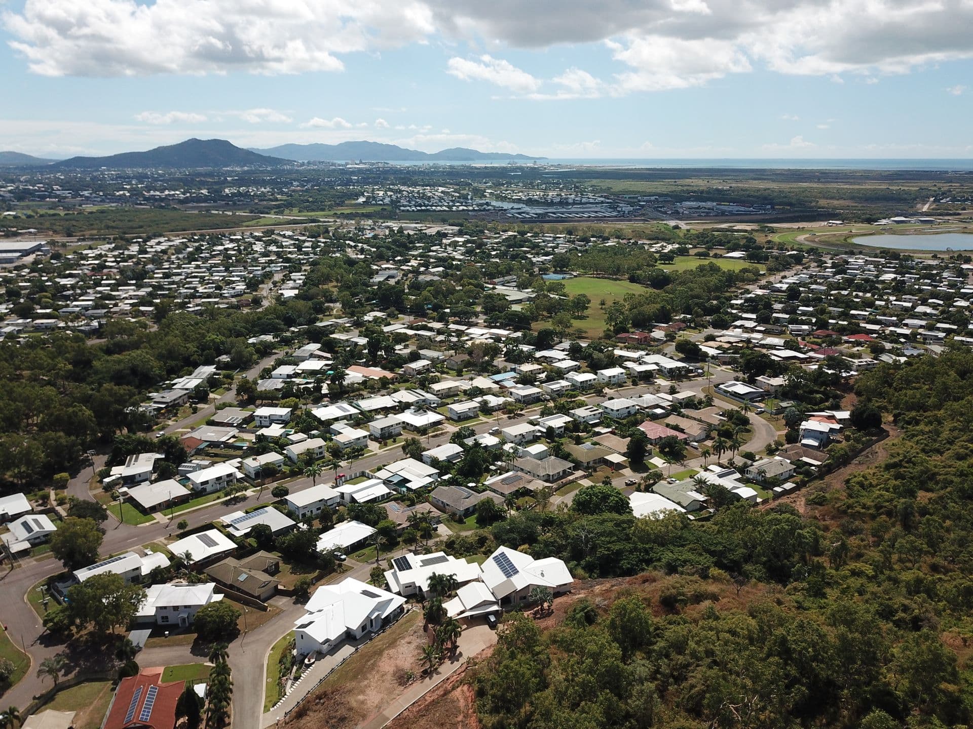 49 Coral Sea Crescent, Wulguru, QLD, 4811, Wulguru - Thumbnail 3
