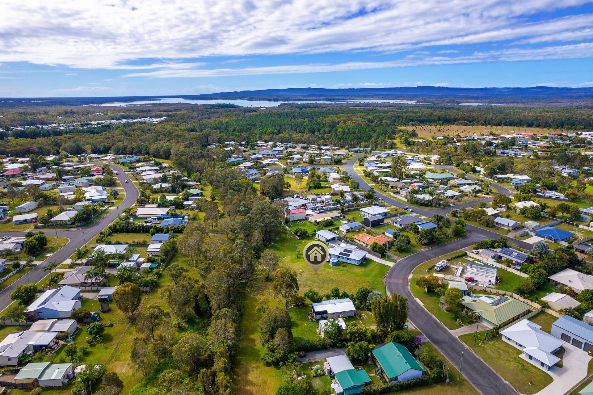 8 Regent Court, Cooloola Cove, QLD, 4580, Cooloola Cove - Image 1