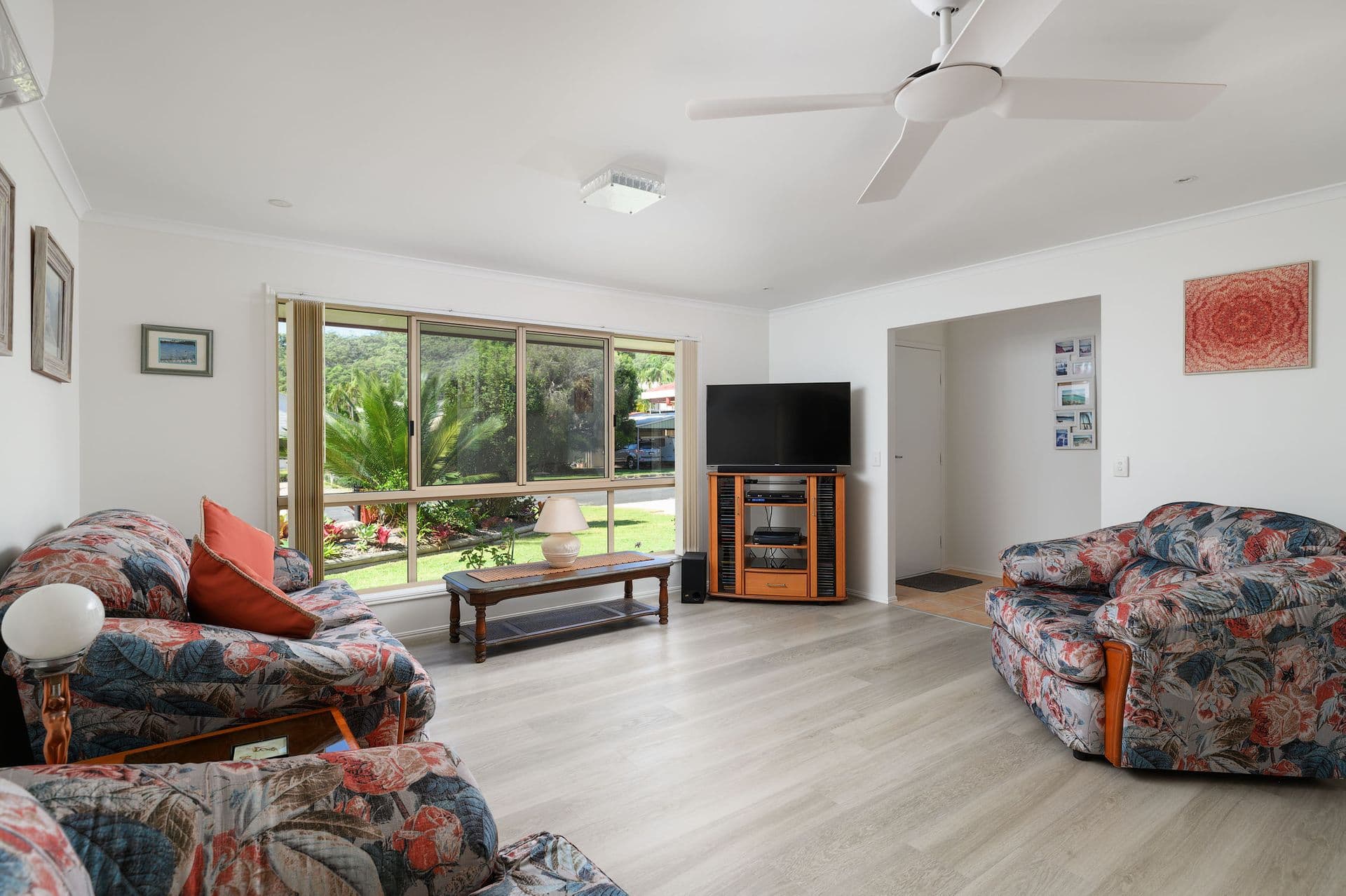 16 Bomburra Court, Rainbow Beach, QLD, 4581, Rainbow Beach - Thumbnail 2